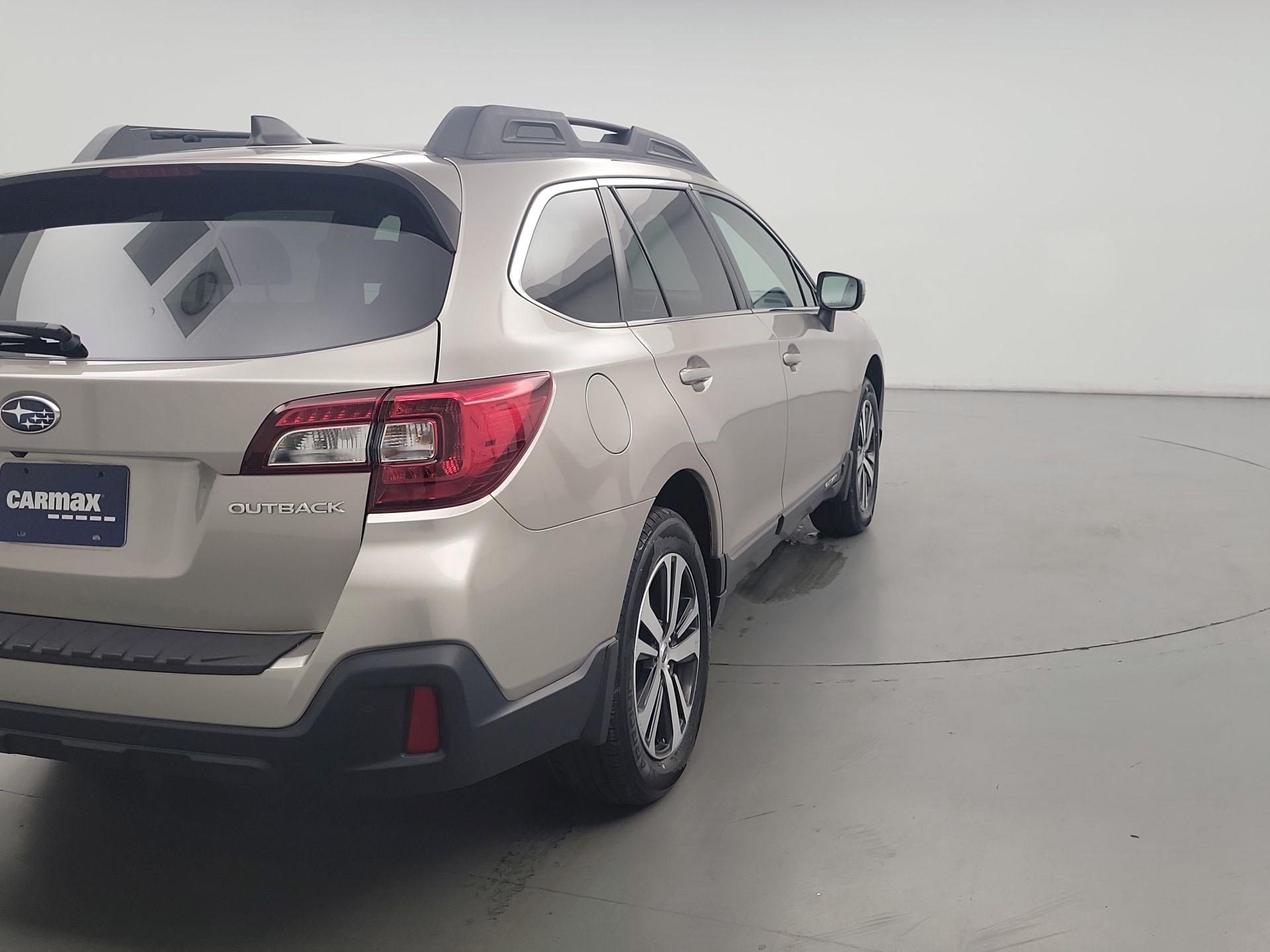 Thumbnail: 2018 Subaru Outback - 5
