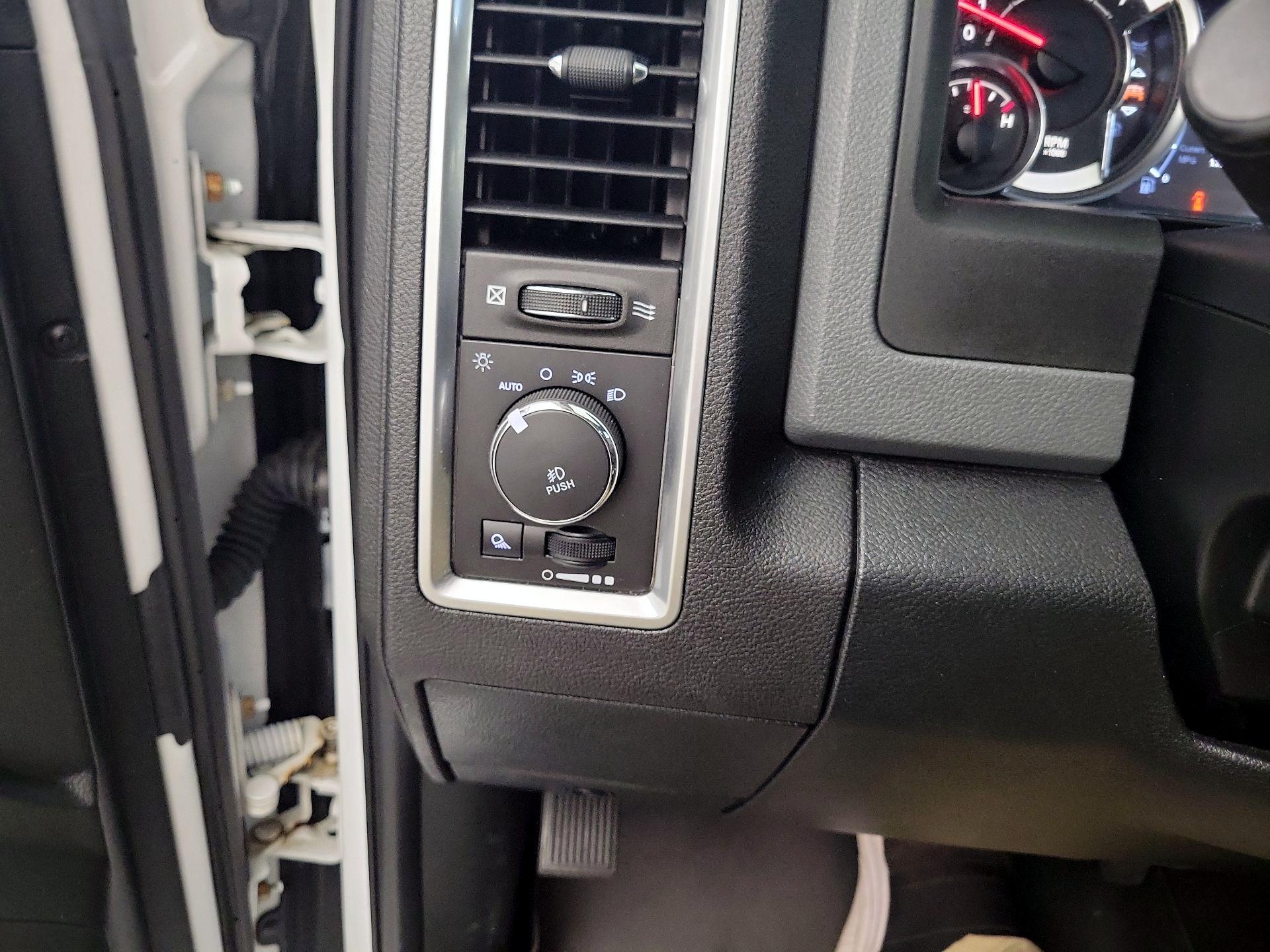 Thumbnail: 2018 RAM 1500 - 11