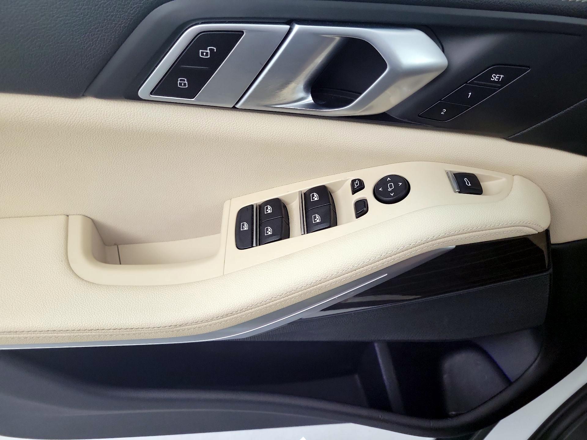 Thumbnail: 2020 BMW X5 - 10