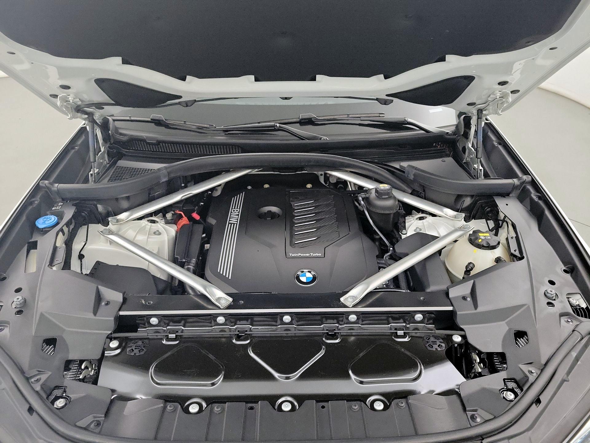 Thumbnail: 2020 BMW X5 - 20