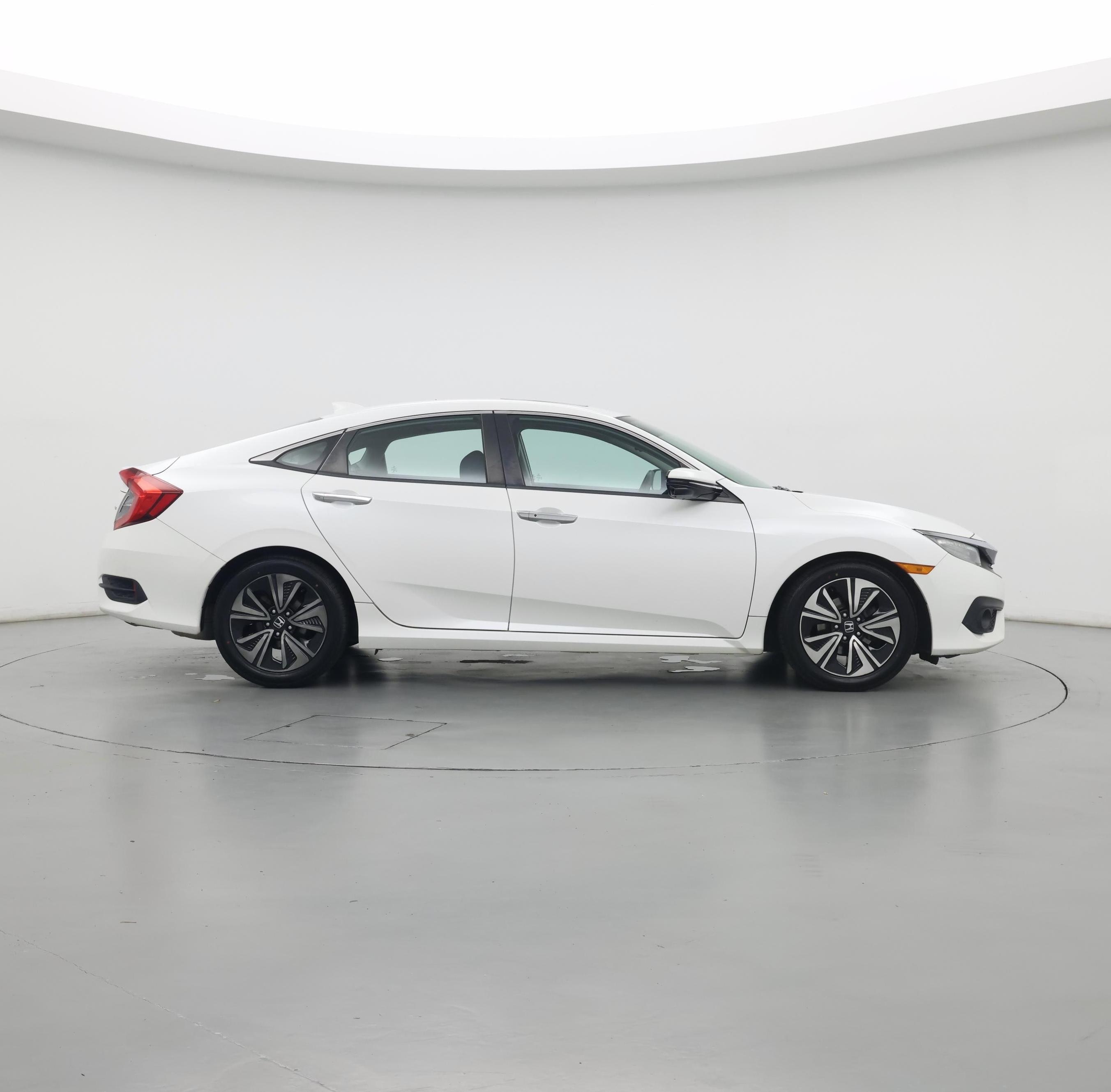 Thumbnail: 2016 Honda Civic - 7