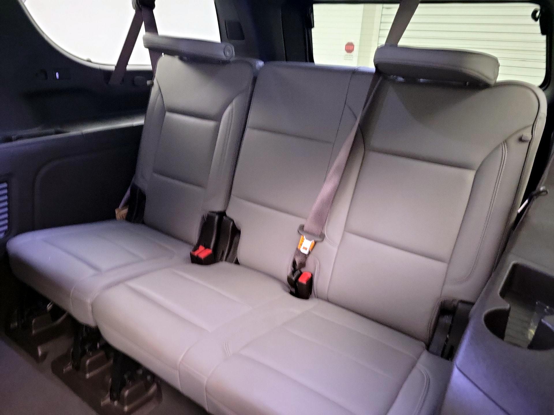 Thumbnail: 2022 GMC Yukon XL - 20