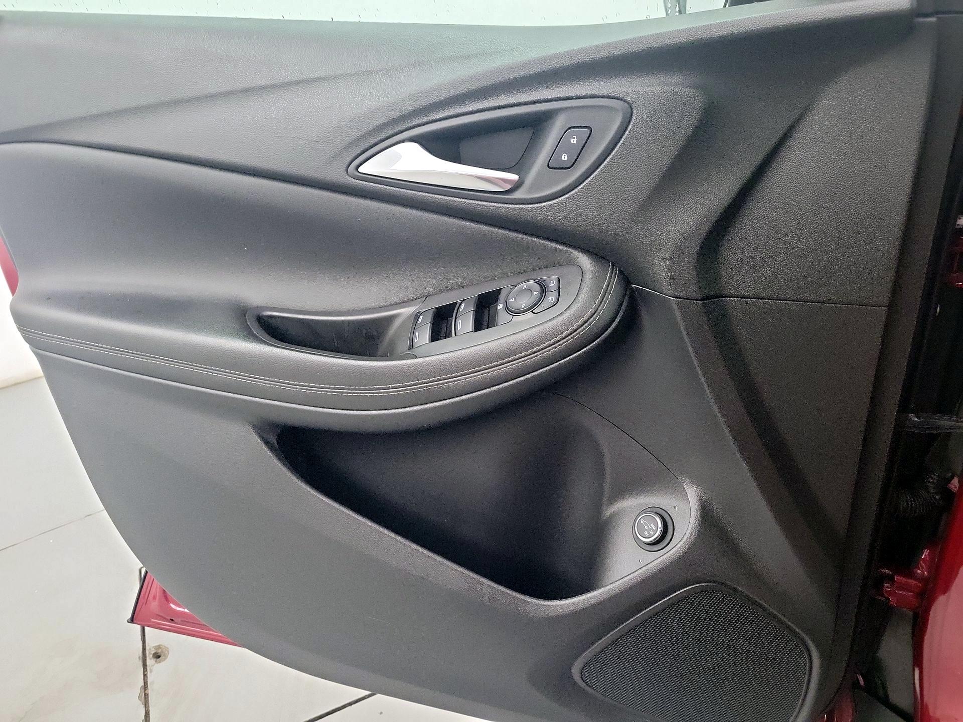 Thumbnail: 2021 Buick Encore GX - 12