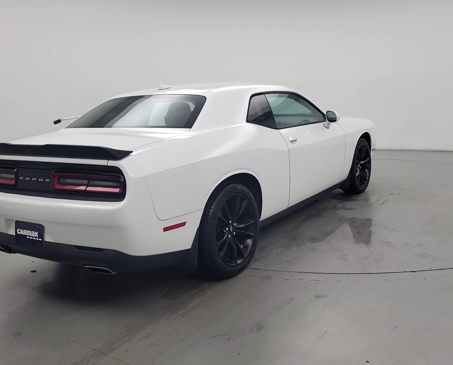 Thumbnail: 2018 Dodge Challenger - 5