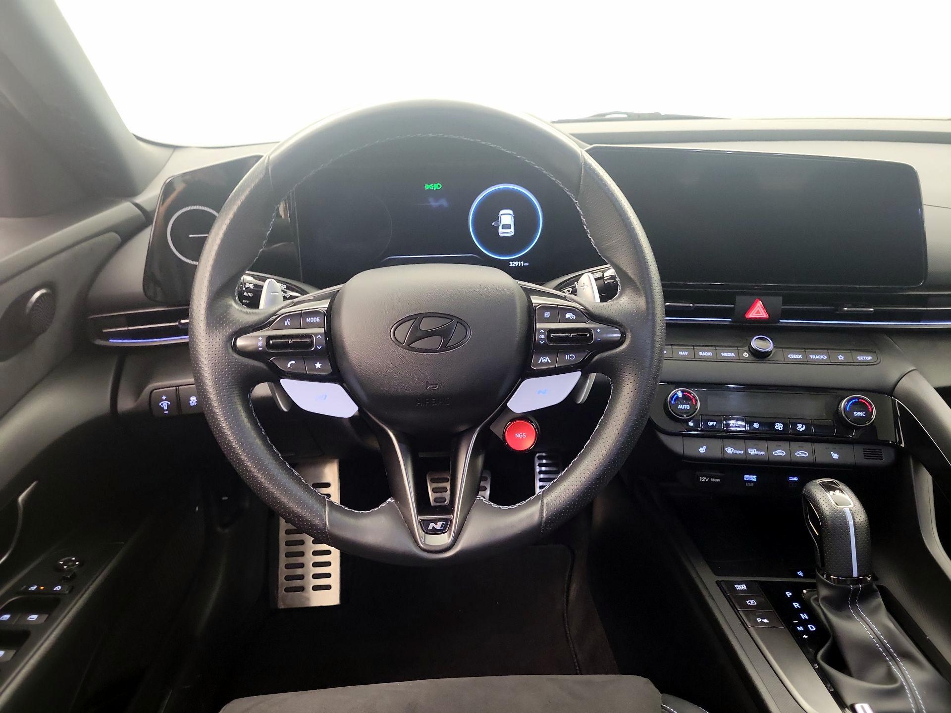 Thumbnail: 2024 Hyundai Elantra - 10