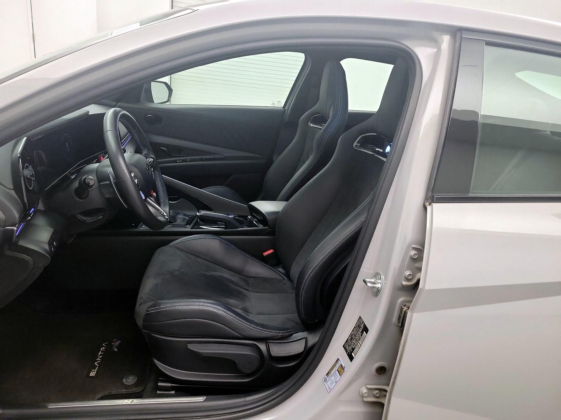 Thumbnail: 2024 Hyundai Elantra - 11