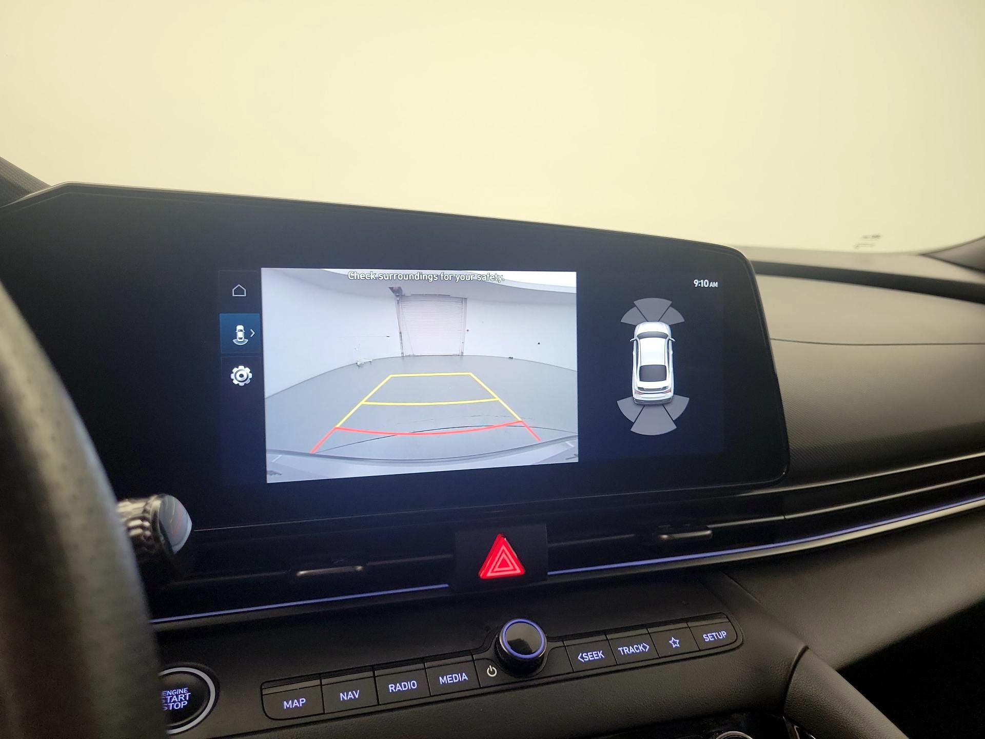 Thumbnail: 2024 Hyundai Elantra - 15