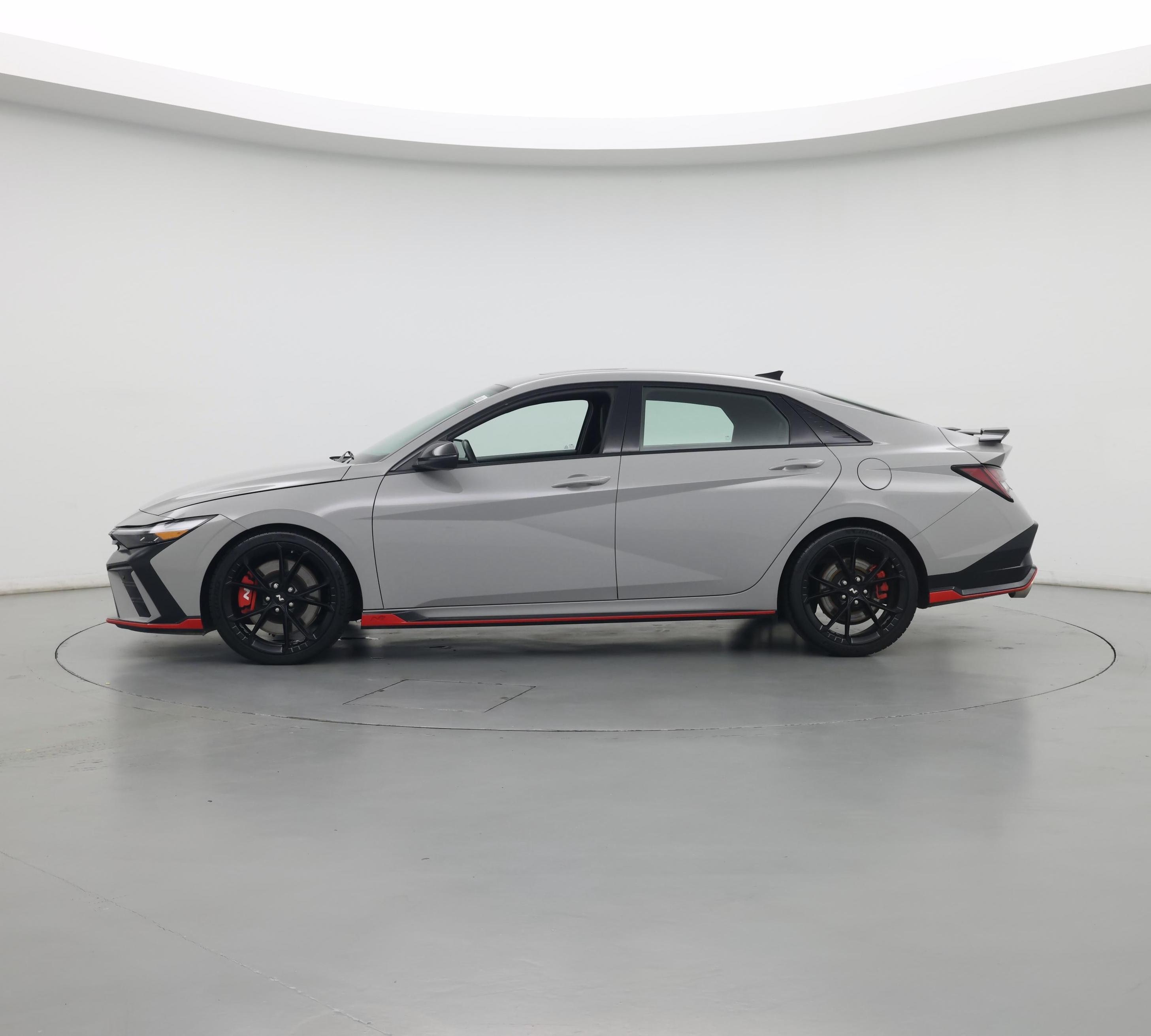 Thumbnail: 2024 Hyundai Elantra - 3