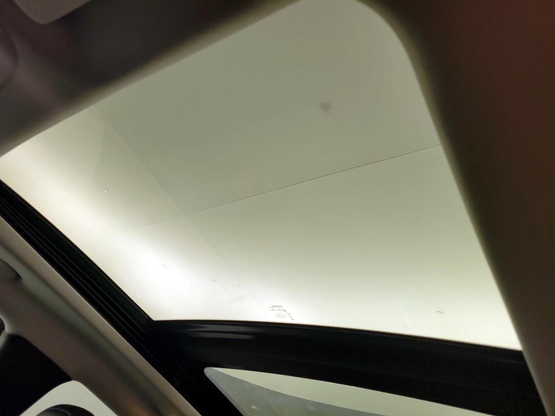 Thumbnail: 2020 Jeep Cherokee - 18