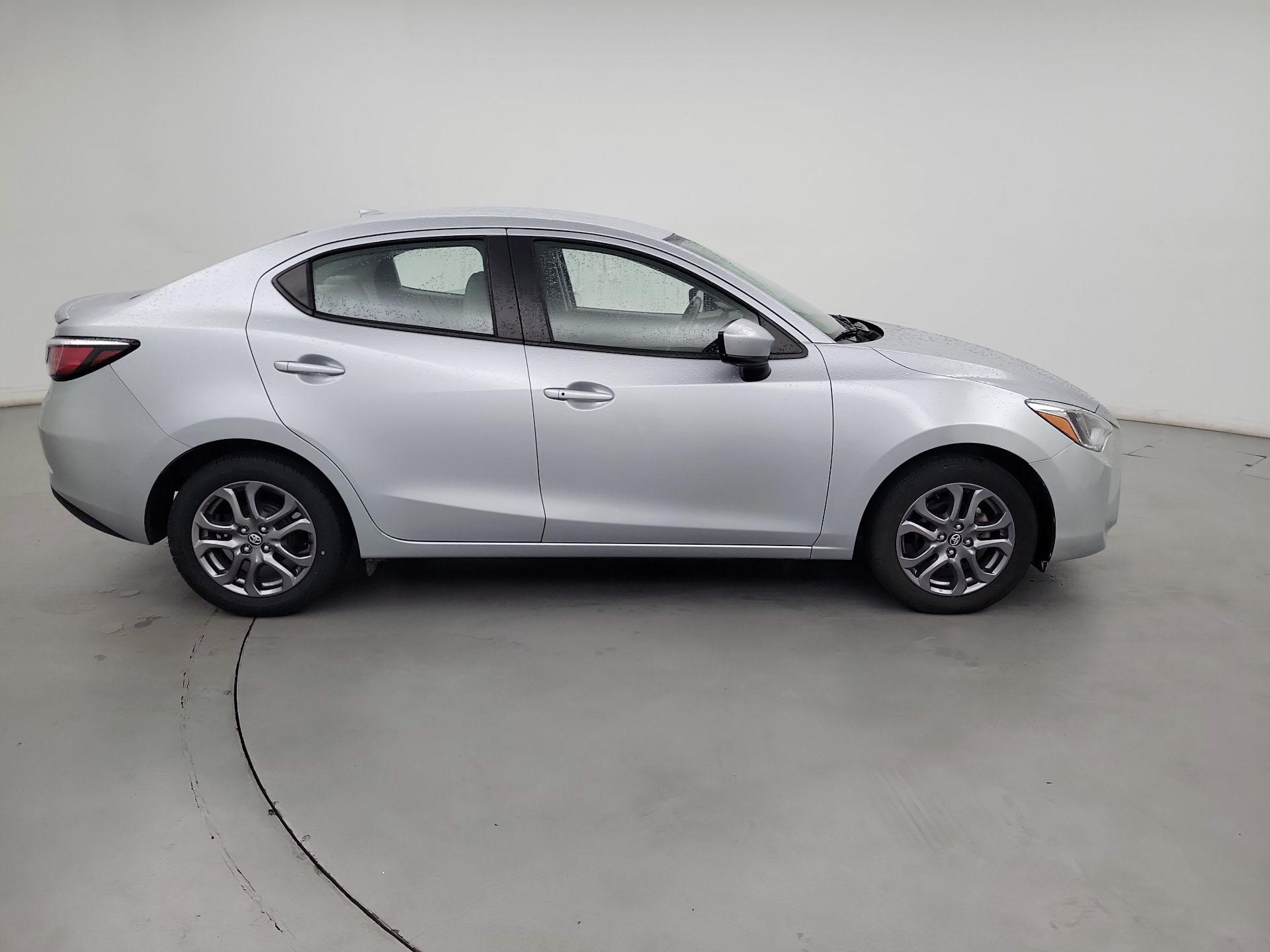 Thumbnail: 2019 Toyota Yaris - 4