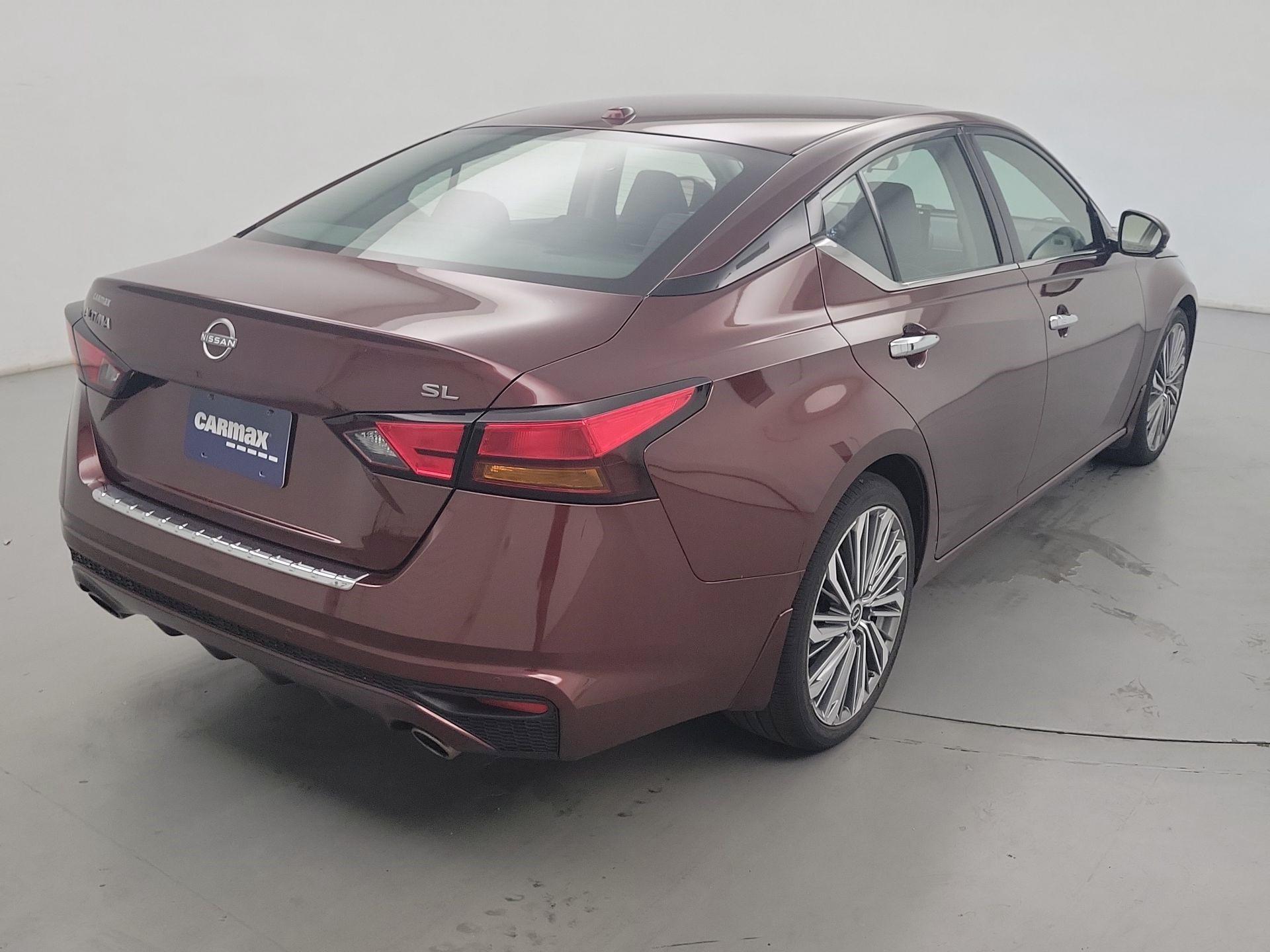 Thumbnail: 2023 Nissan Altima - 5