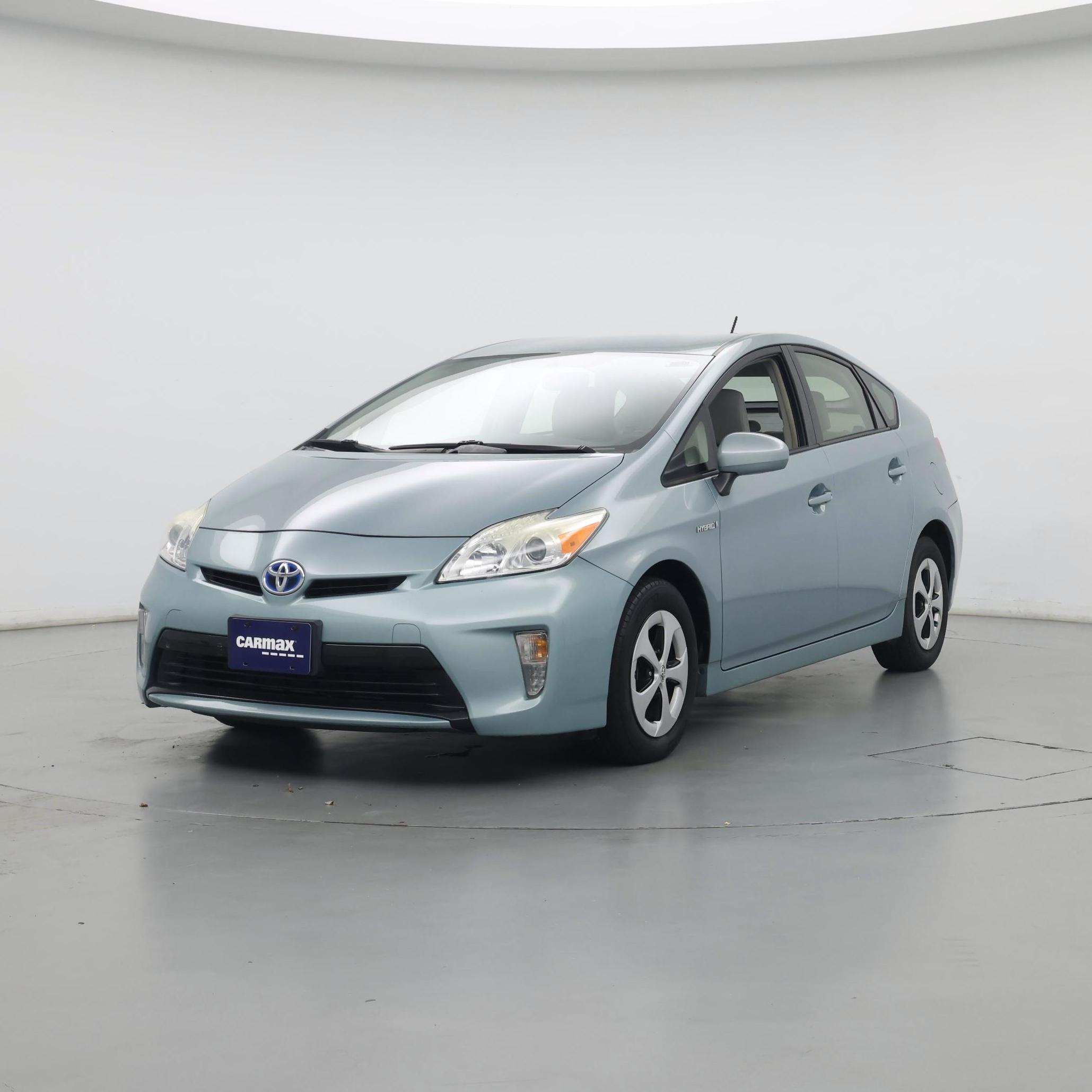 Thumbnail: 2014 Toyota Prius - 4