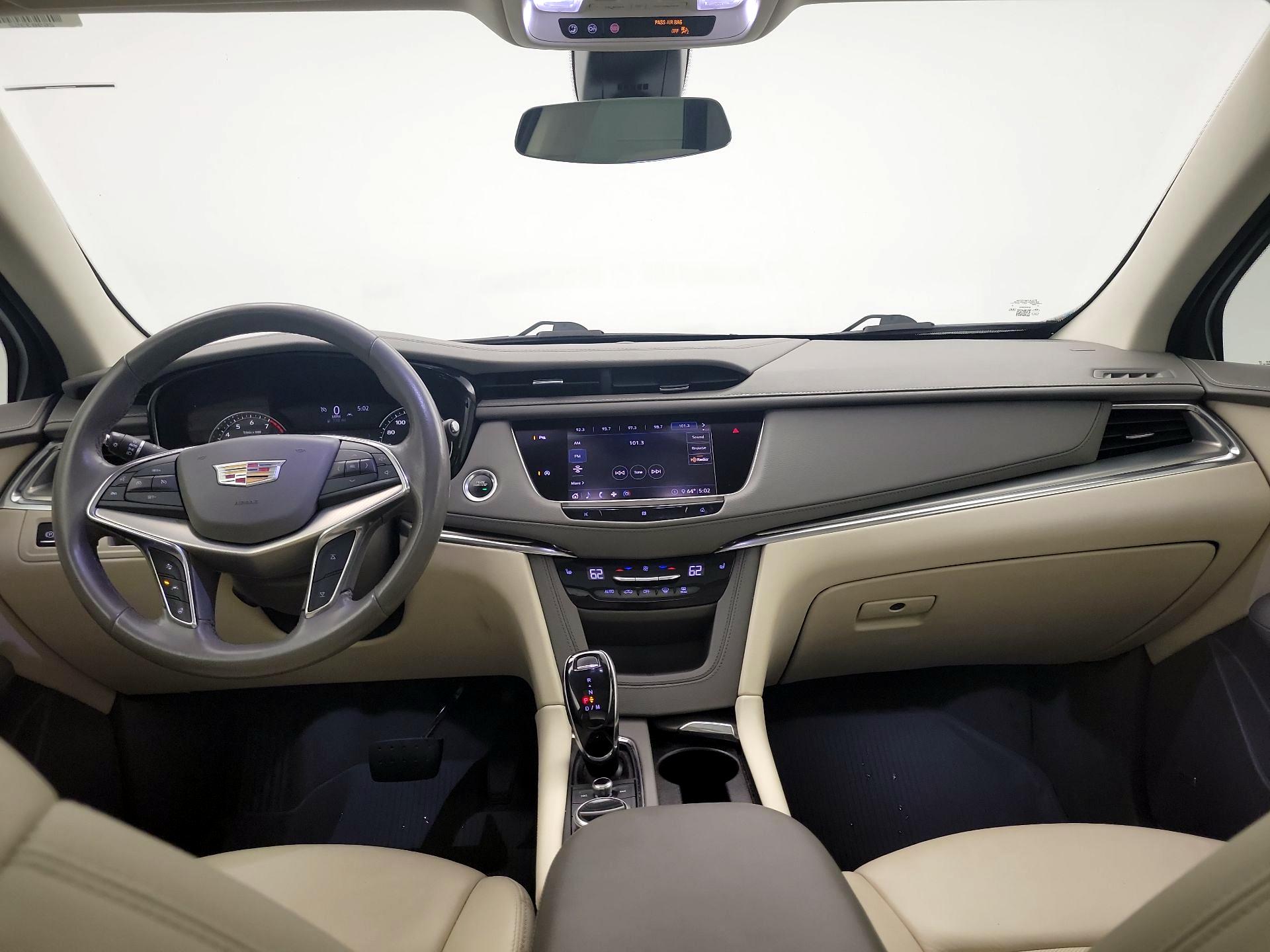 Thumbnail: 2020 Cadillac XT5 - 9