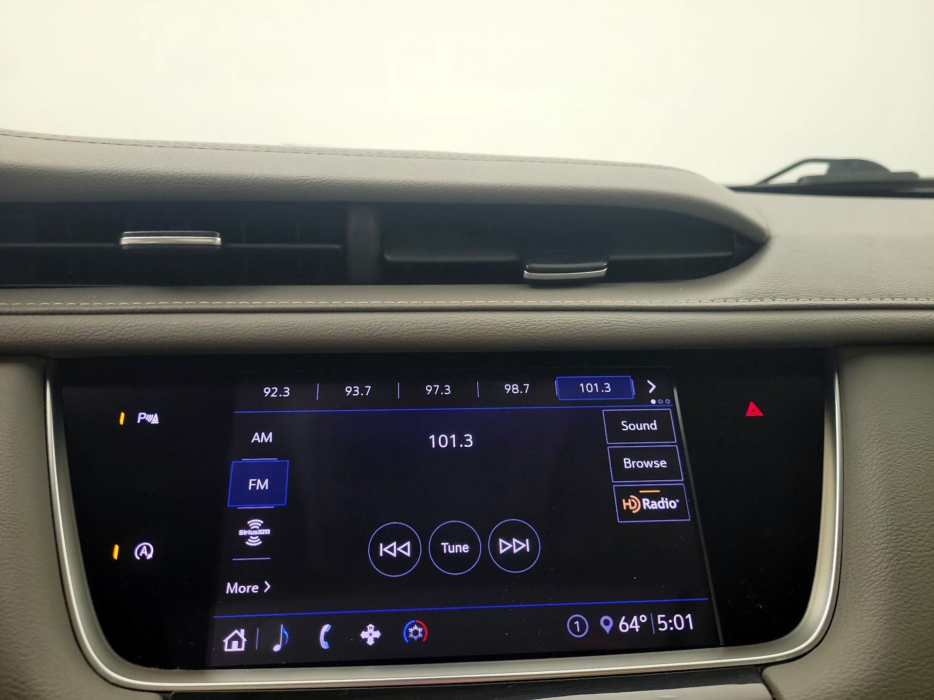 Thumbnail: 2020 Cadillac XT5 - 15