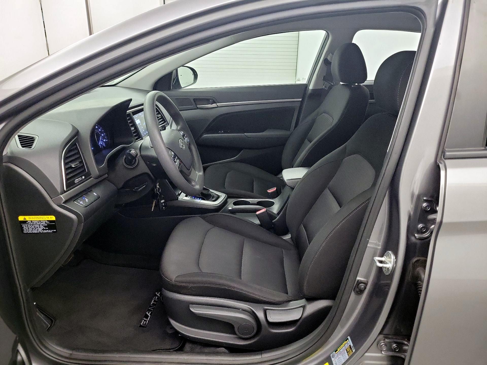 Thumbnail: 2018 Hyundai Elantra - 9