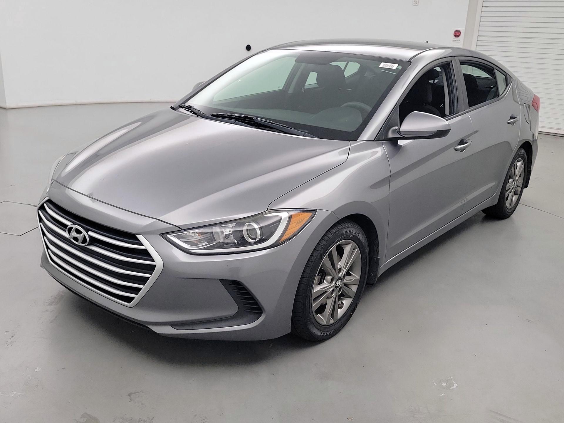 Thumbnail: 2018 Hyundai Elantra - 3
