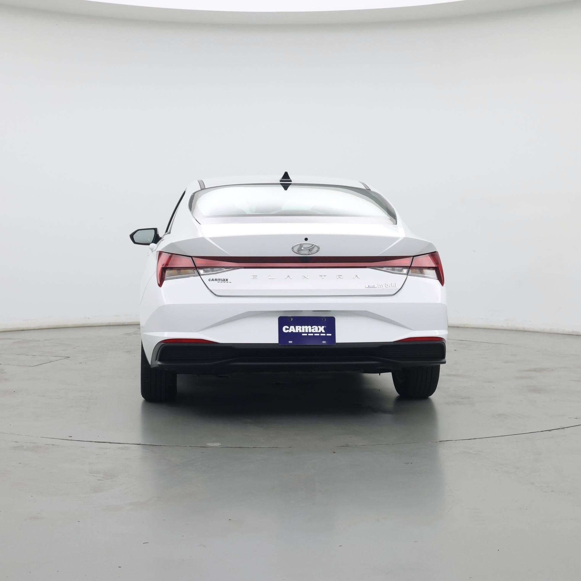 Thumbnail: 2022 Hyundai Elantra - 4
