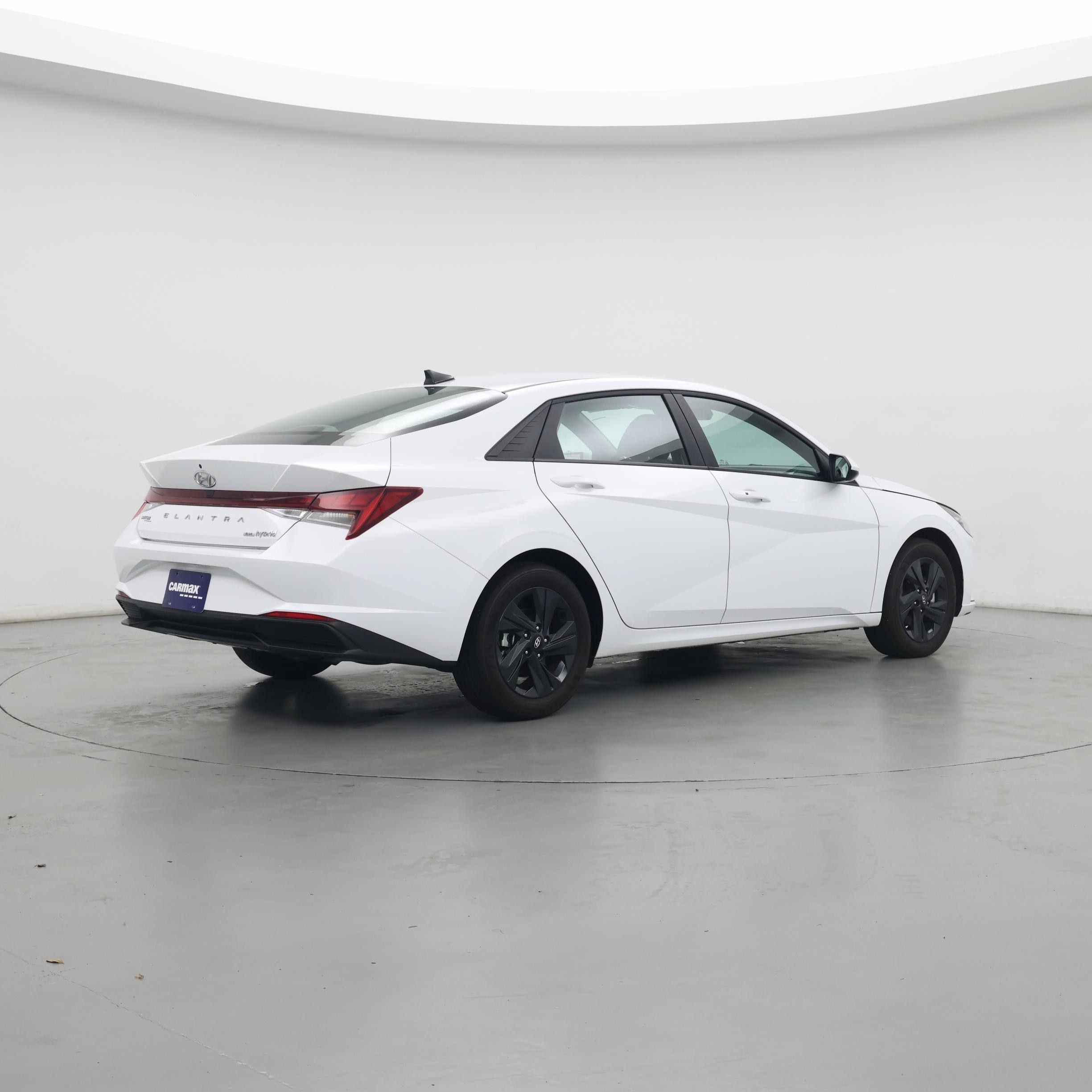 Thumbnail: 2022 Hyundai Elantra - 7