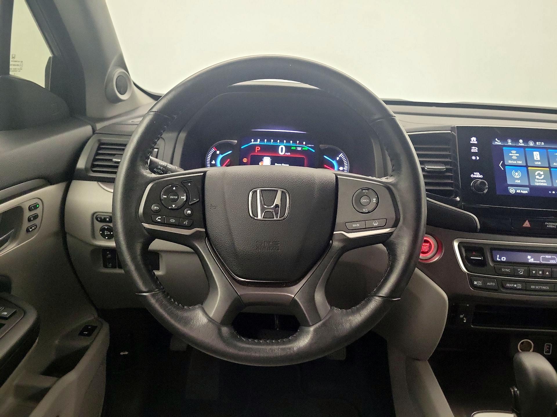 Thumbnail: 2019 Honda Pilot - 10