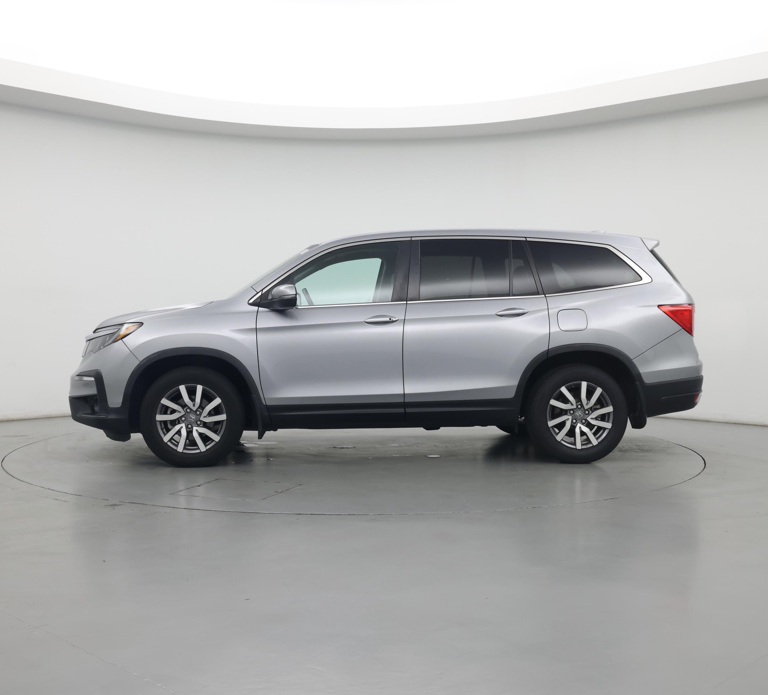 Thumbnail: 2019 Honda Pilot - 3