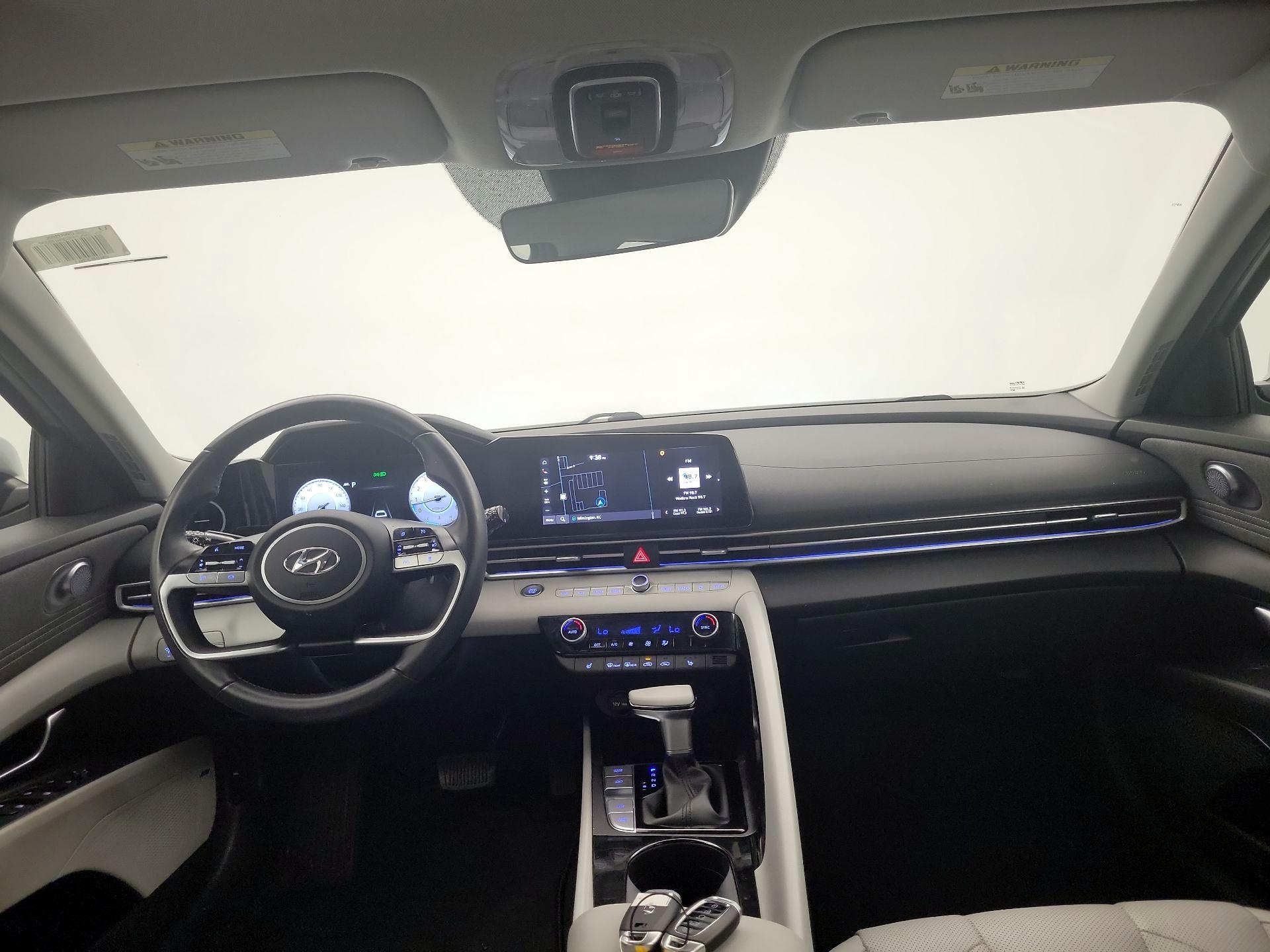 Thumbnail: 2023 Hyundai Elantra - 9