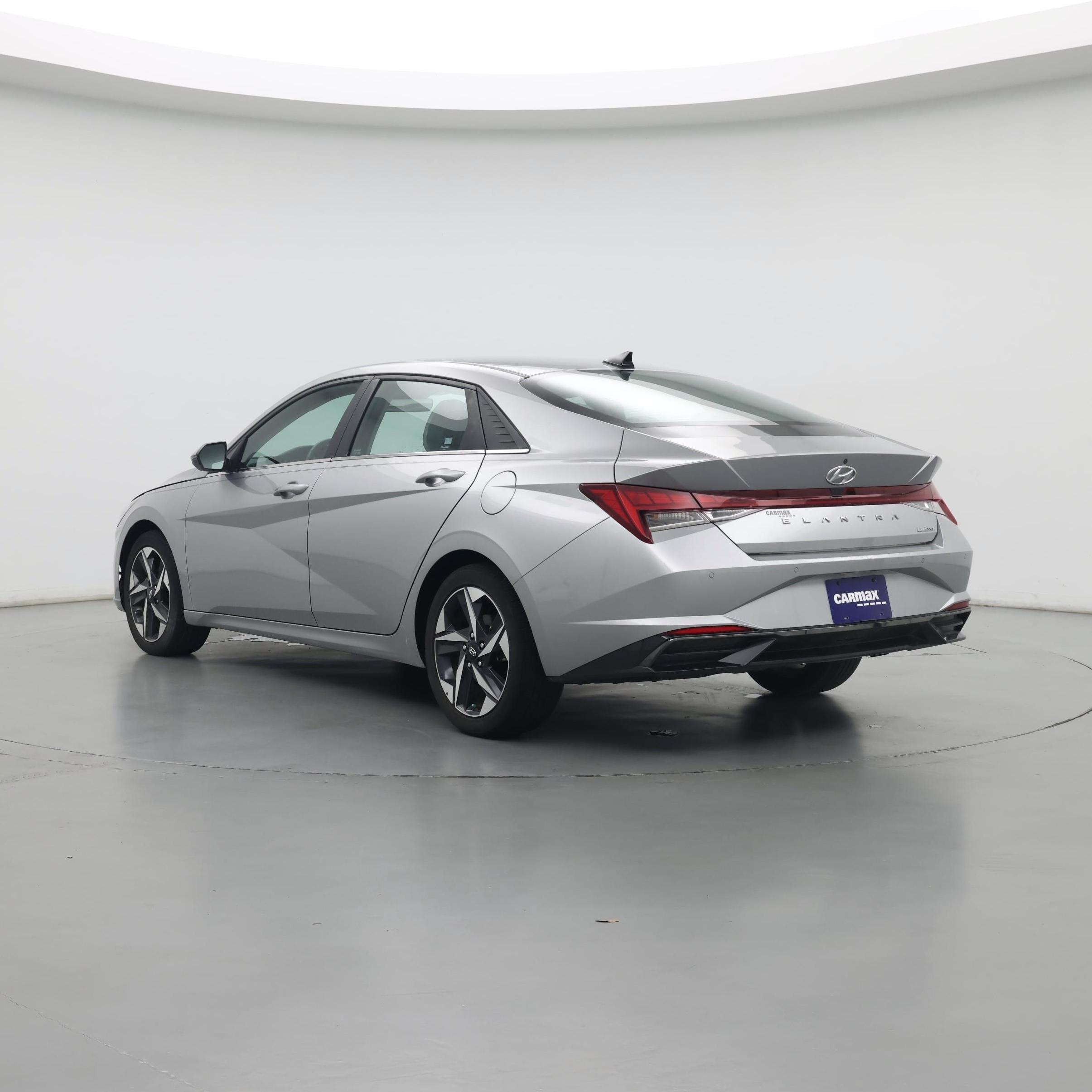 Thumbnail: 2023 Hyundai Elantra - 2