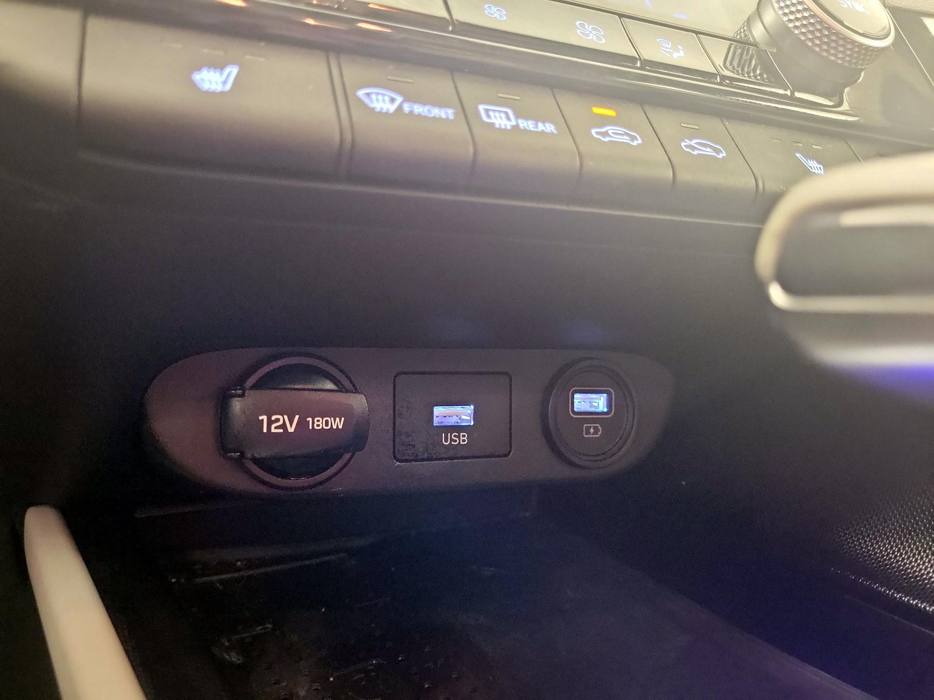 Thumbnail: 2023 Hyundai Elantra - 19