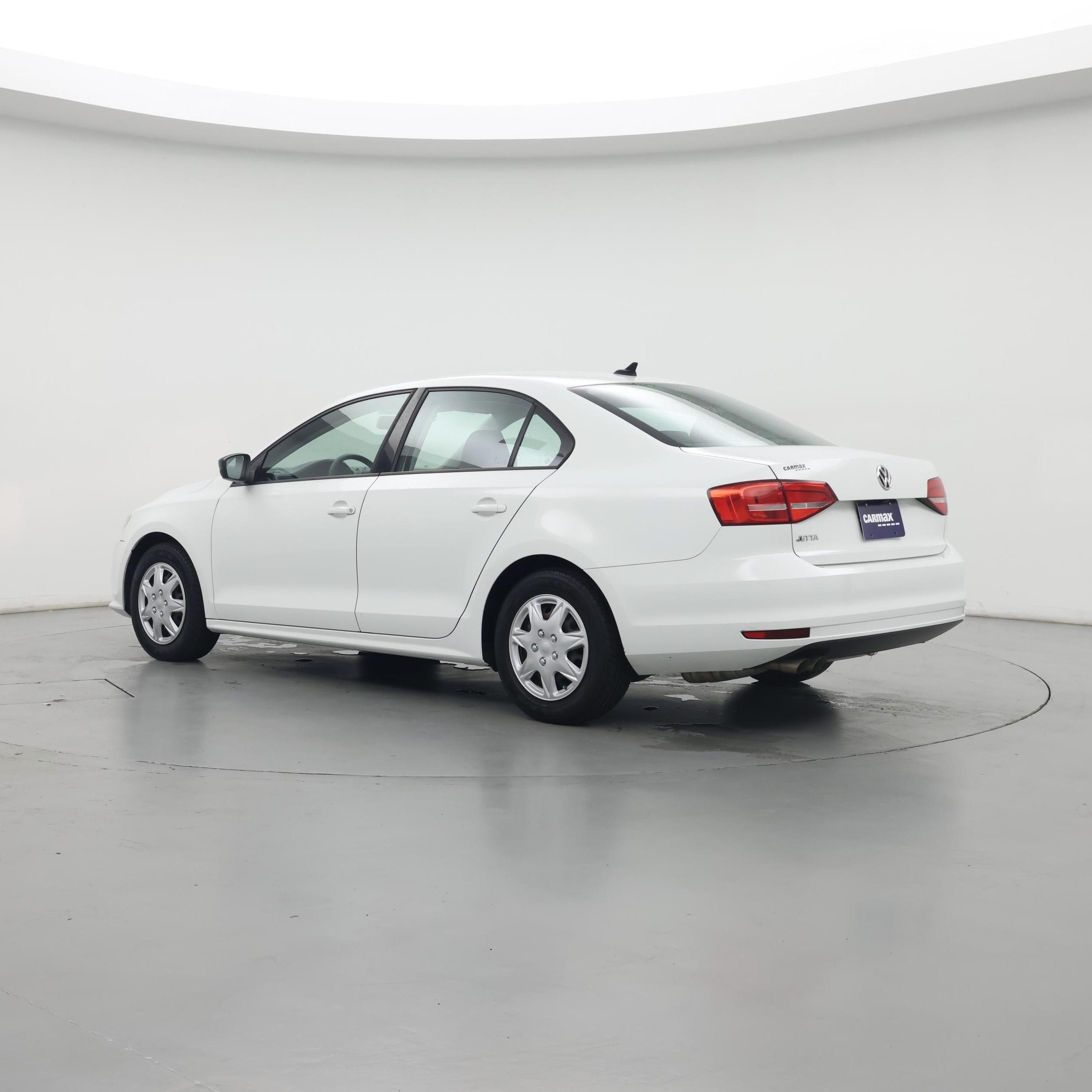 Thumbnail: 2015 Volkswagen Jetta - 3