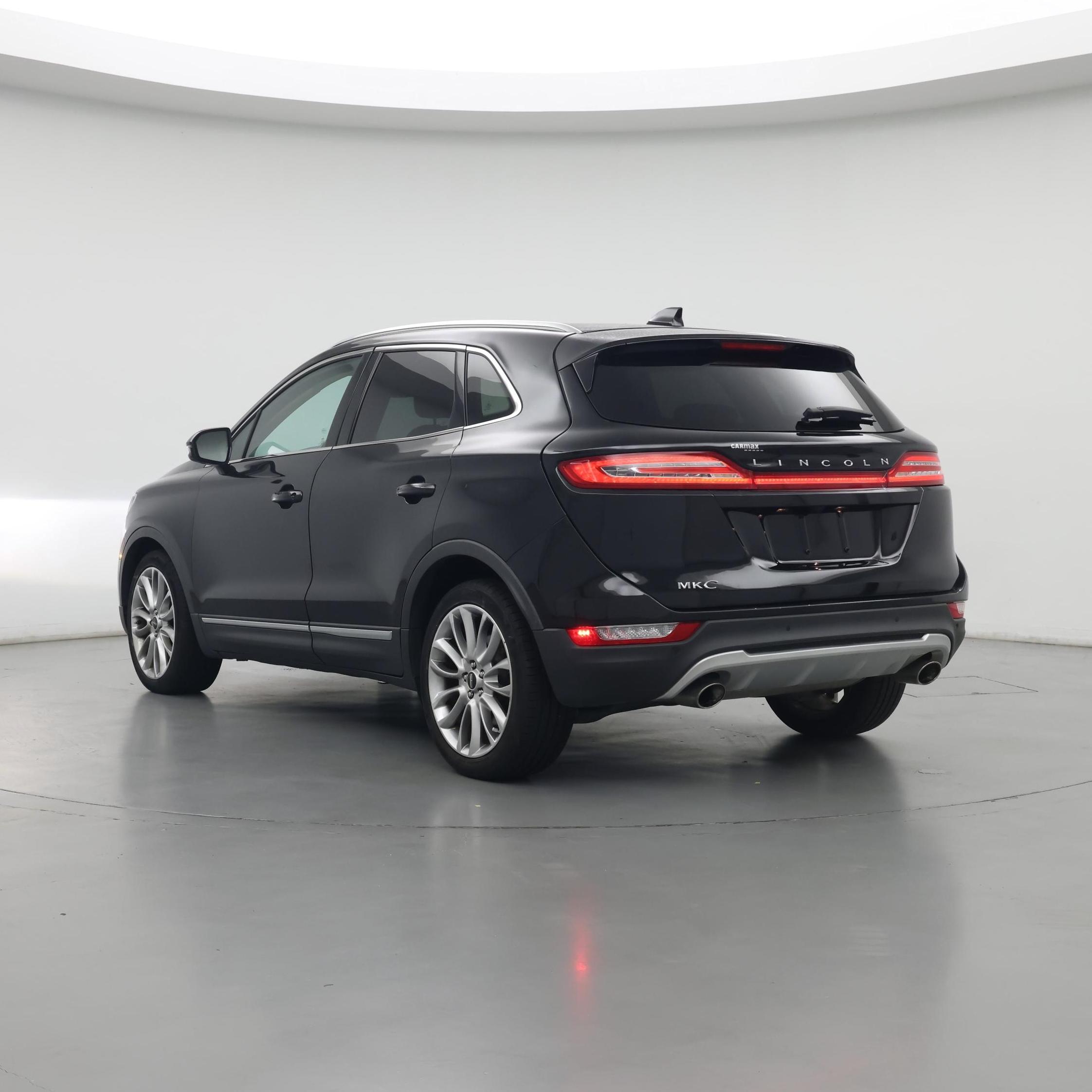 Thumbnail: 2015 Lincoln MKC - 2