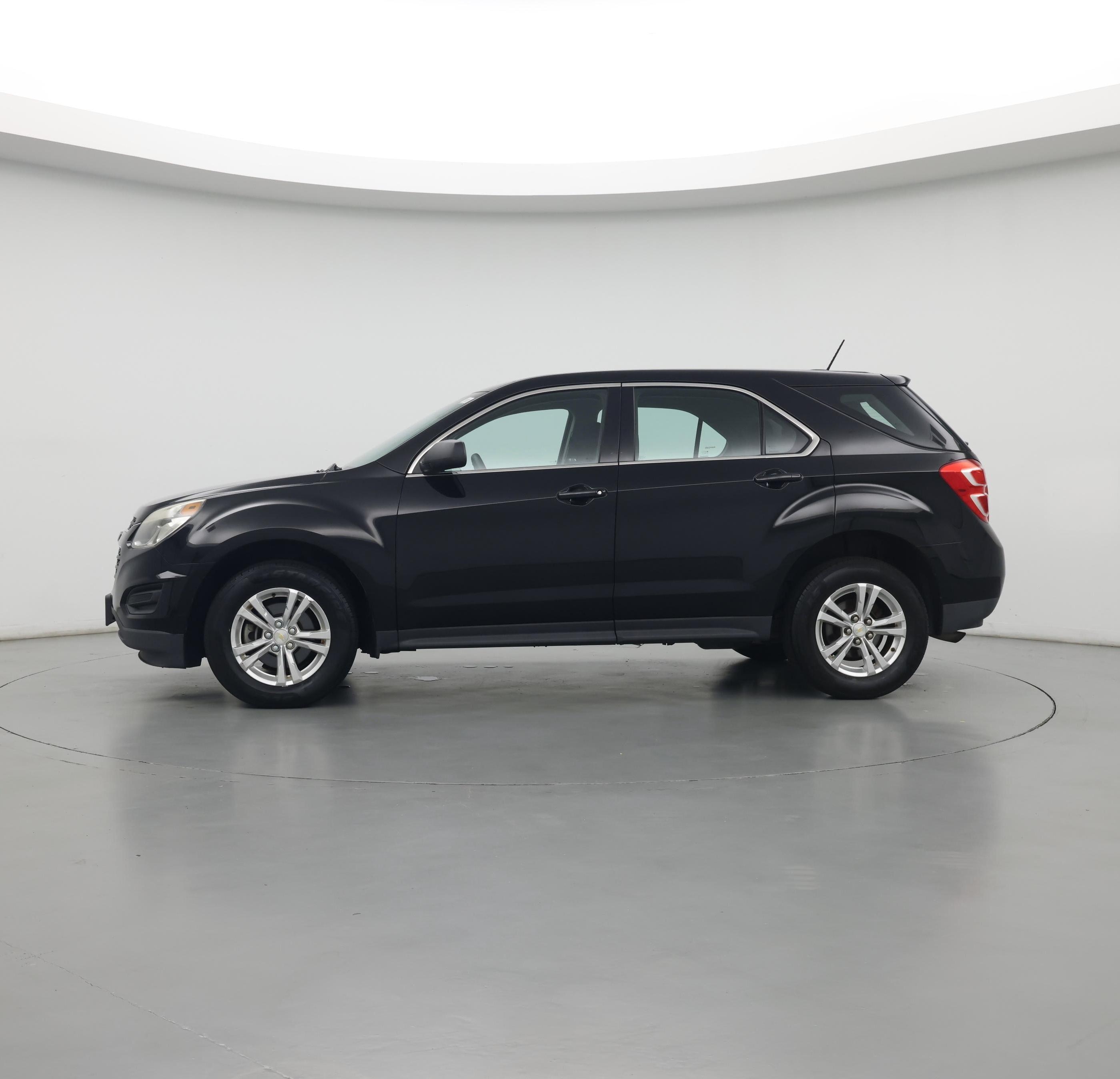 Thumbnail: 2016 Chevrolet Equinox - 3