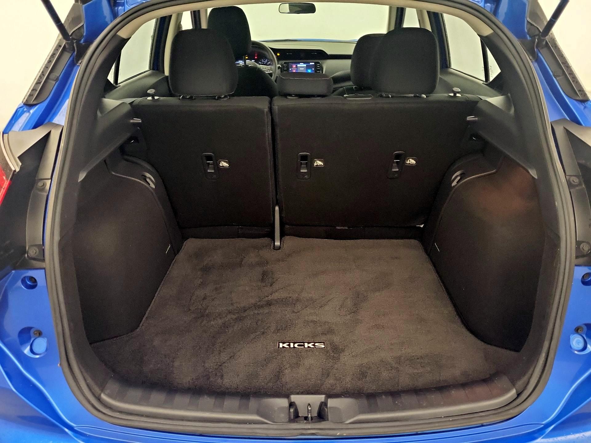 Thumbnail: 2021 Nissan Kicks - 19