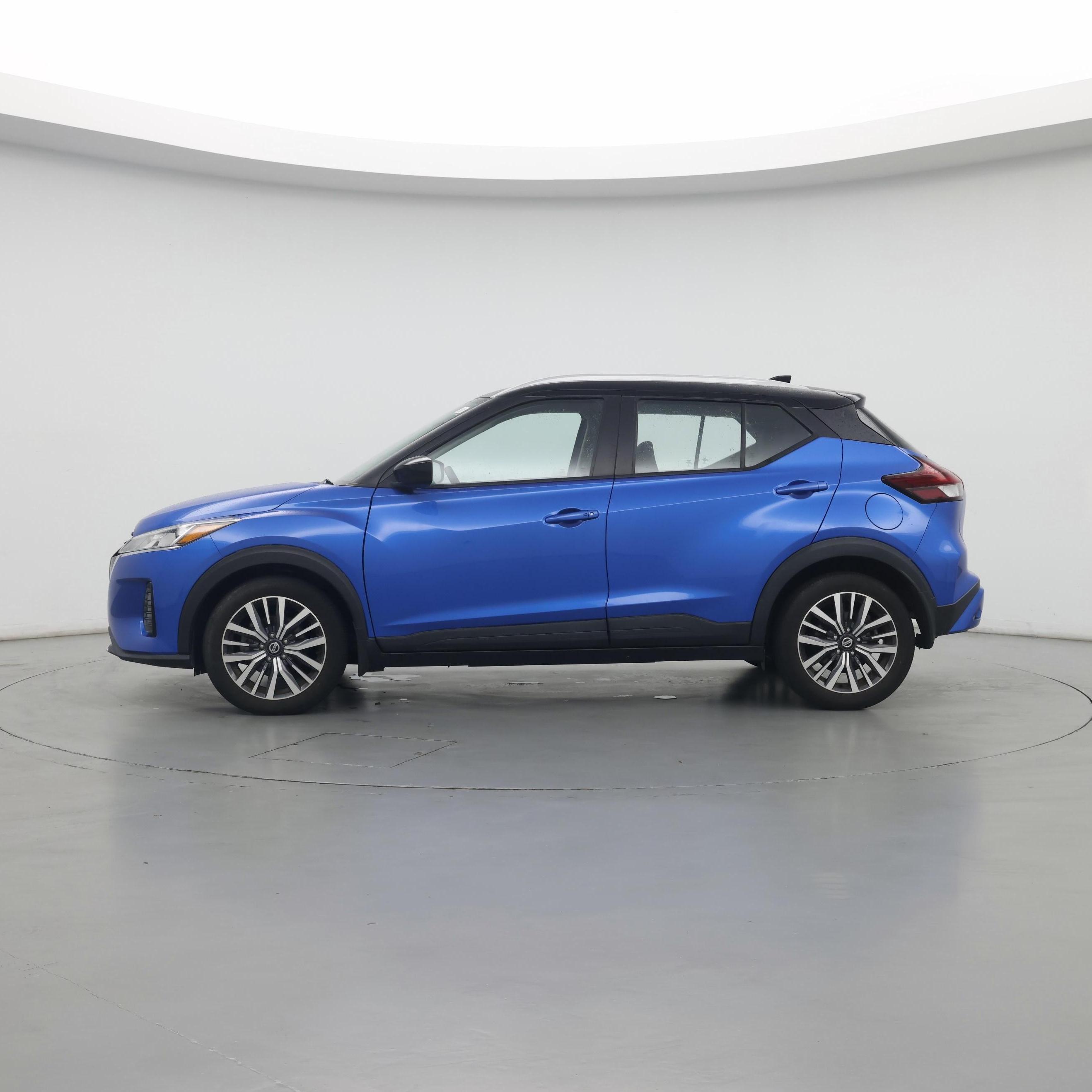 Thumbnail: 2021 Nissan Kicks - 3