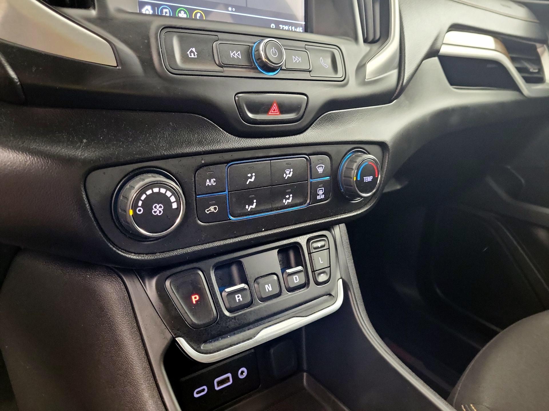 Thumbnail: 2019 GMC Terrain - 15