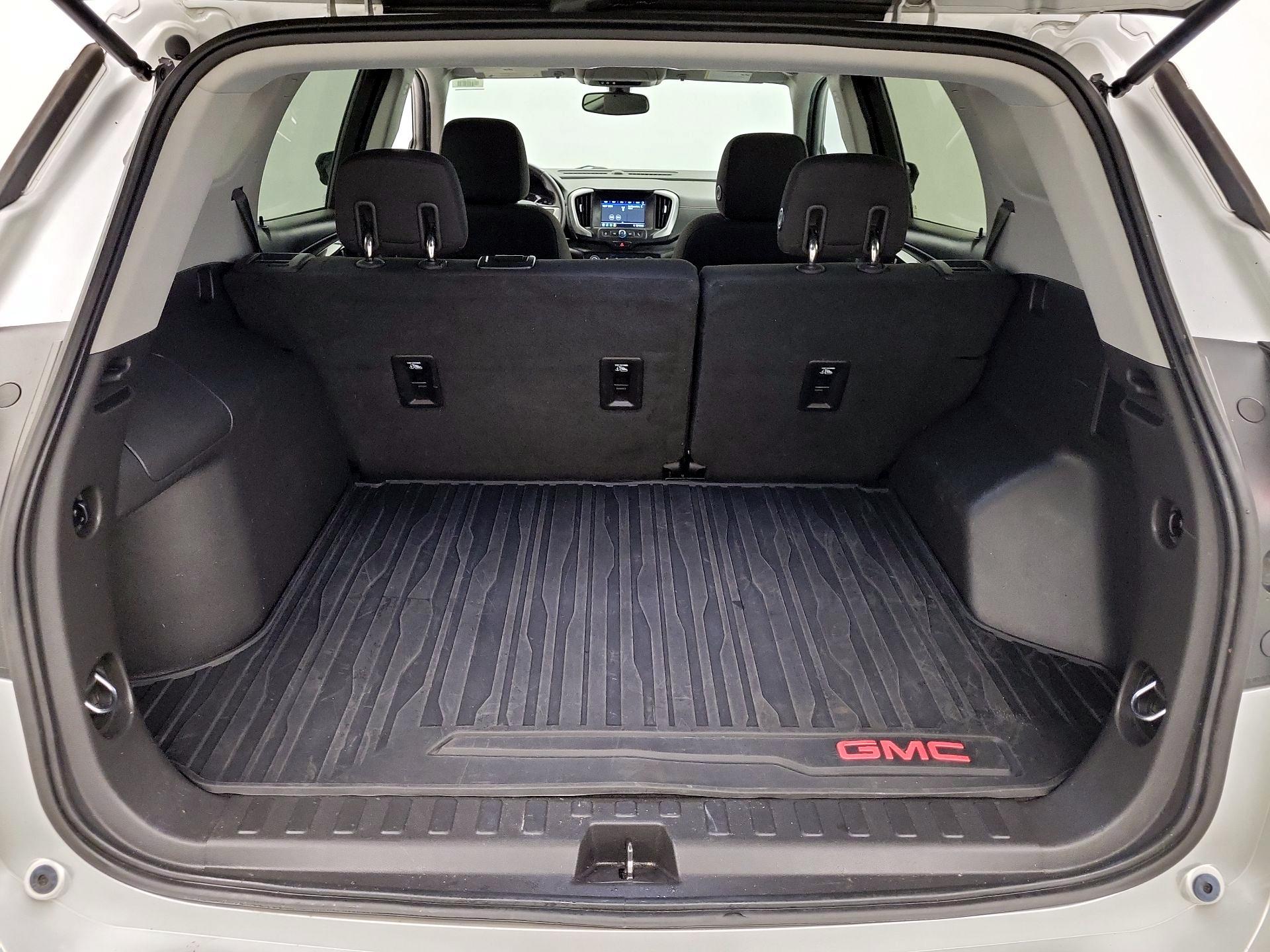 Thumbnail: 2019 GMC Terrain - 19
