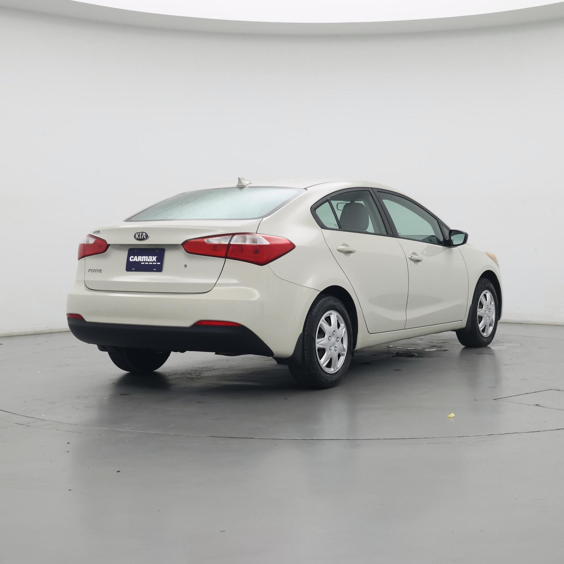 Thumbnail: 2014 Kia Forte - 8