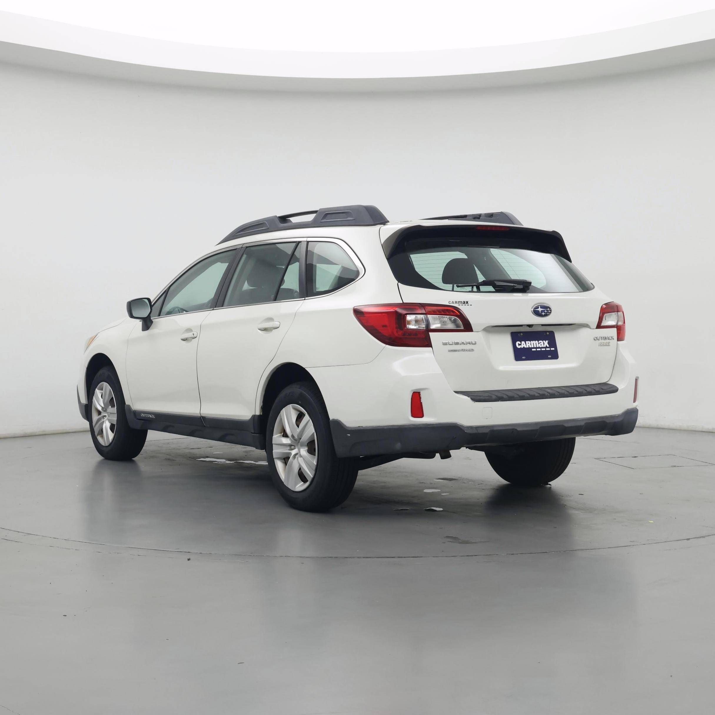 Thumbnail: 2015 Subaru Outback - 2