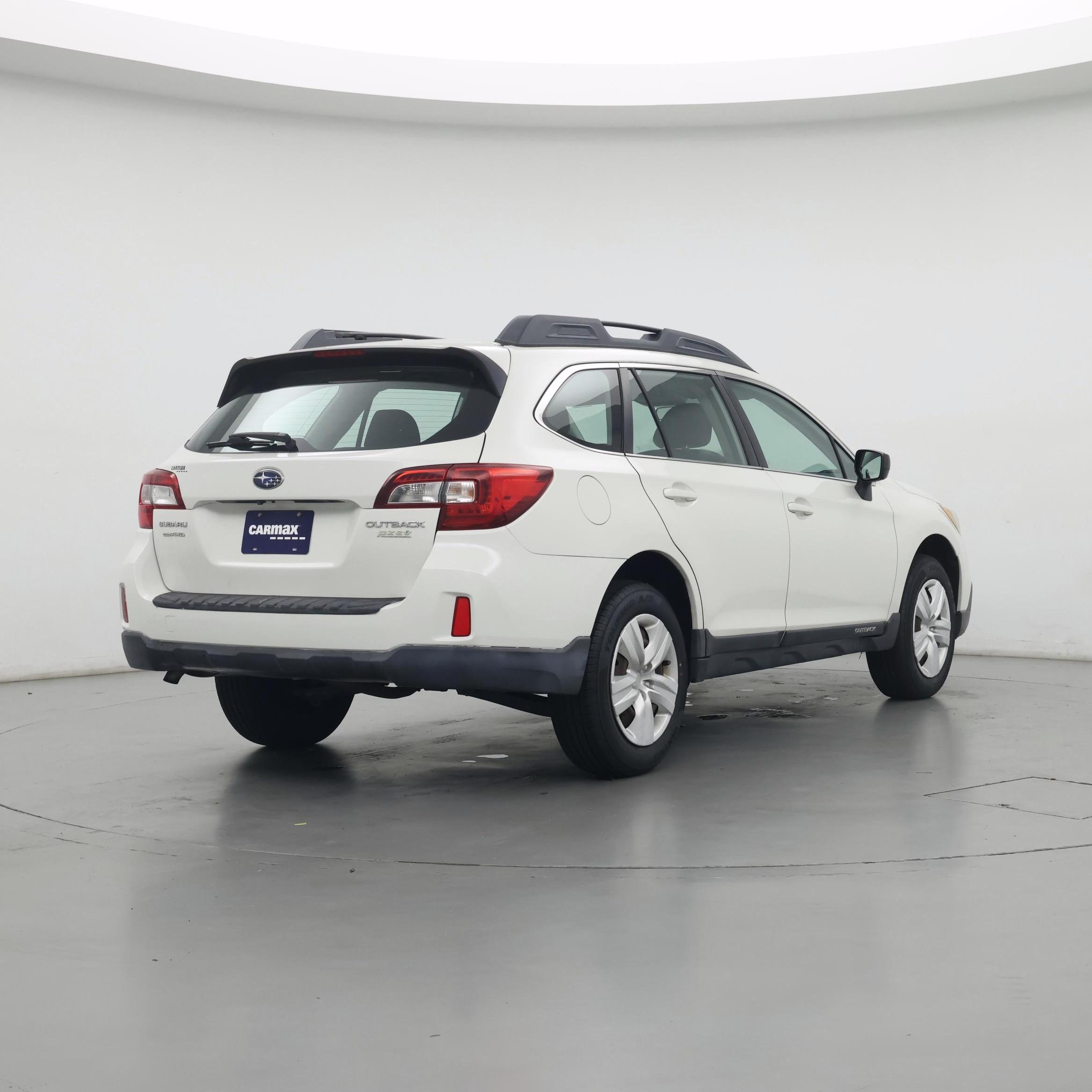 Thumbnail: 2015 Subaru Outback - 8