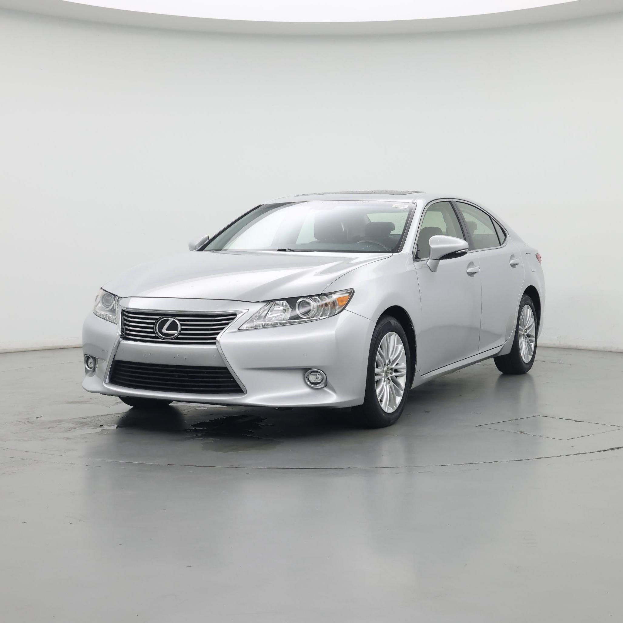 Thumbnail: 2015 Lexus ES - 4