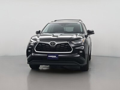 Black 2023 Toyota Highlander XLE