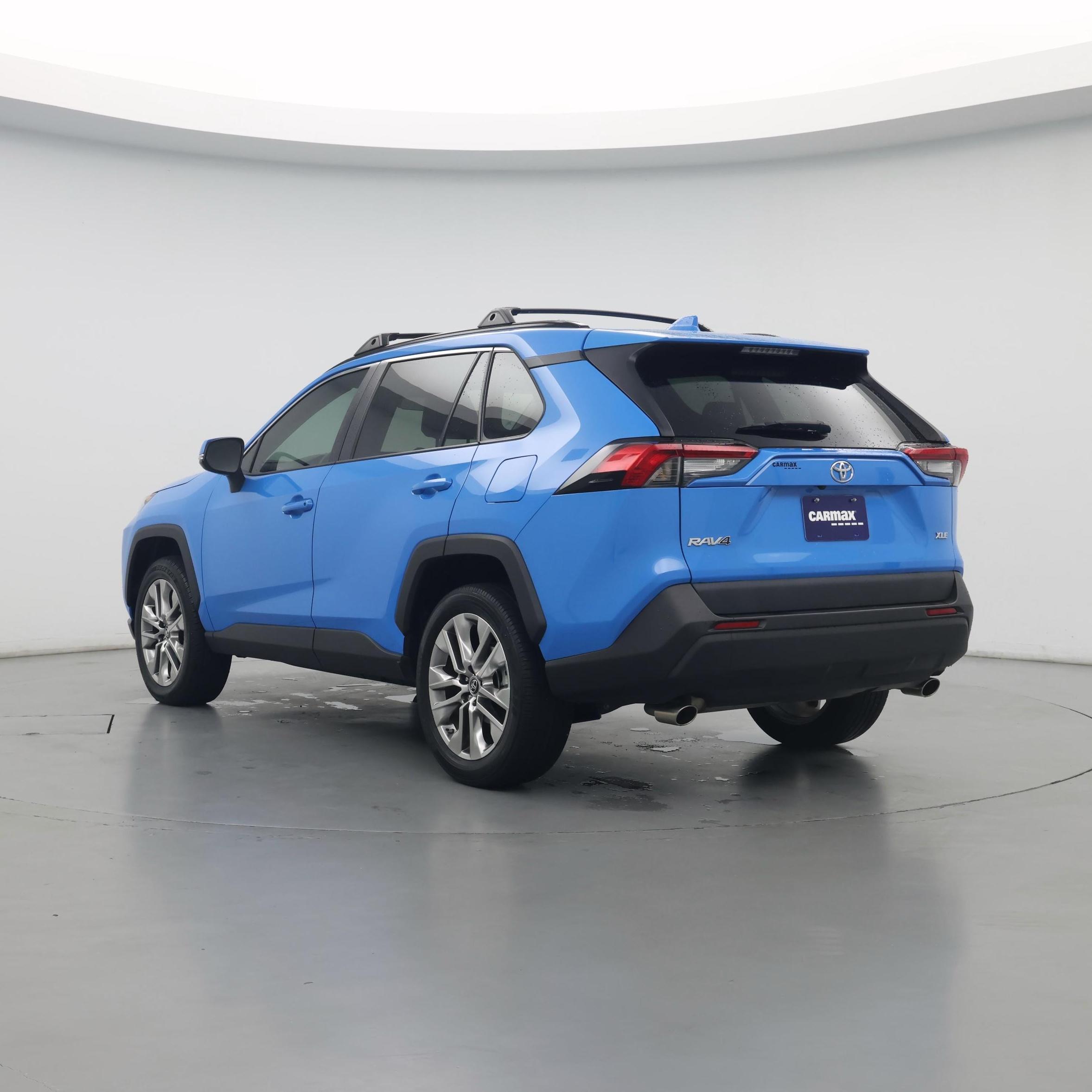 Thumbnail: 2019 Toyota RAV4 - 2