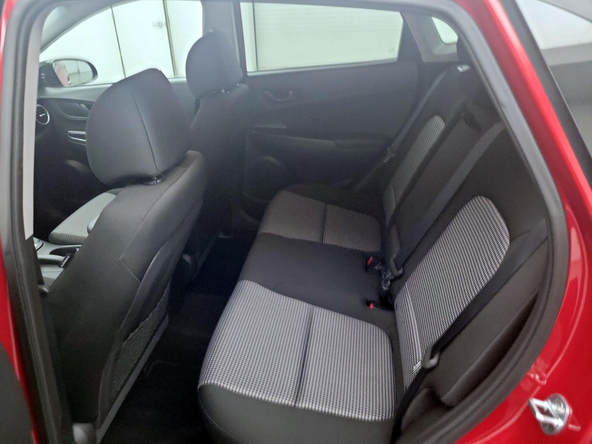 Thumbnail: 2018 Hyundai Kona - 19