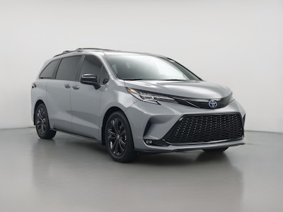 Gray 2025 Toyota Sienna XSE