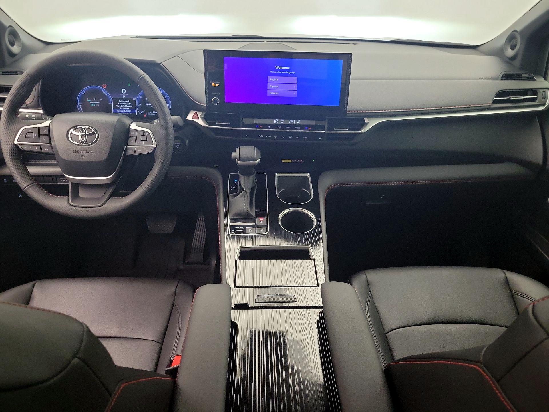 Thumbnail: 2025 Toyota Sienna - 9