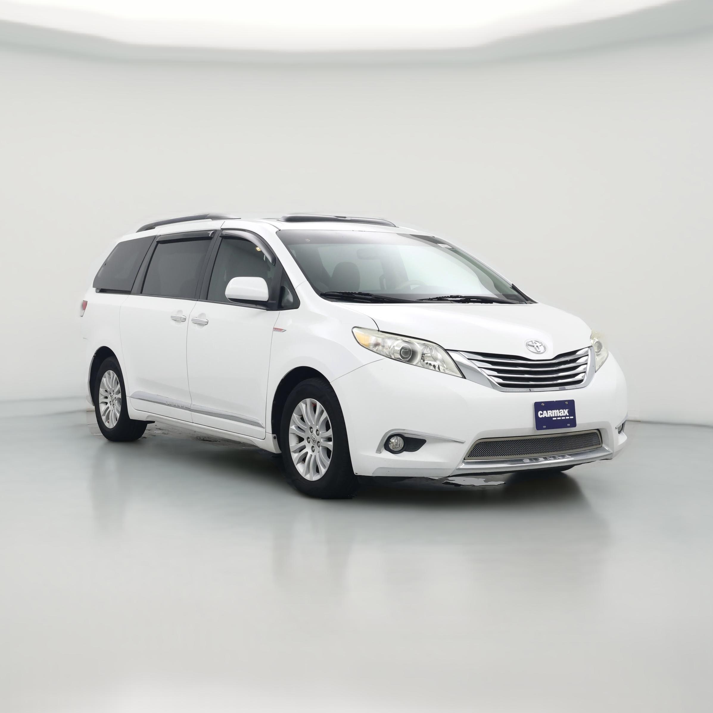 Thumbnail: 2014 Toyota Sienna - 1