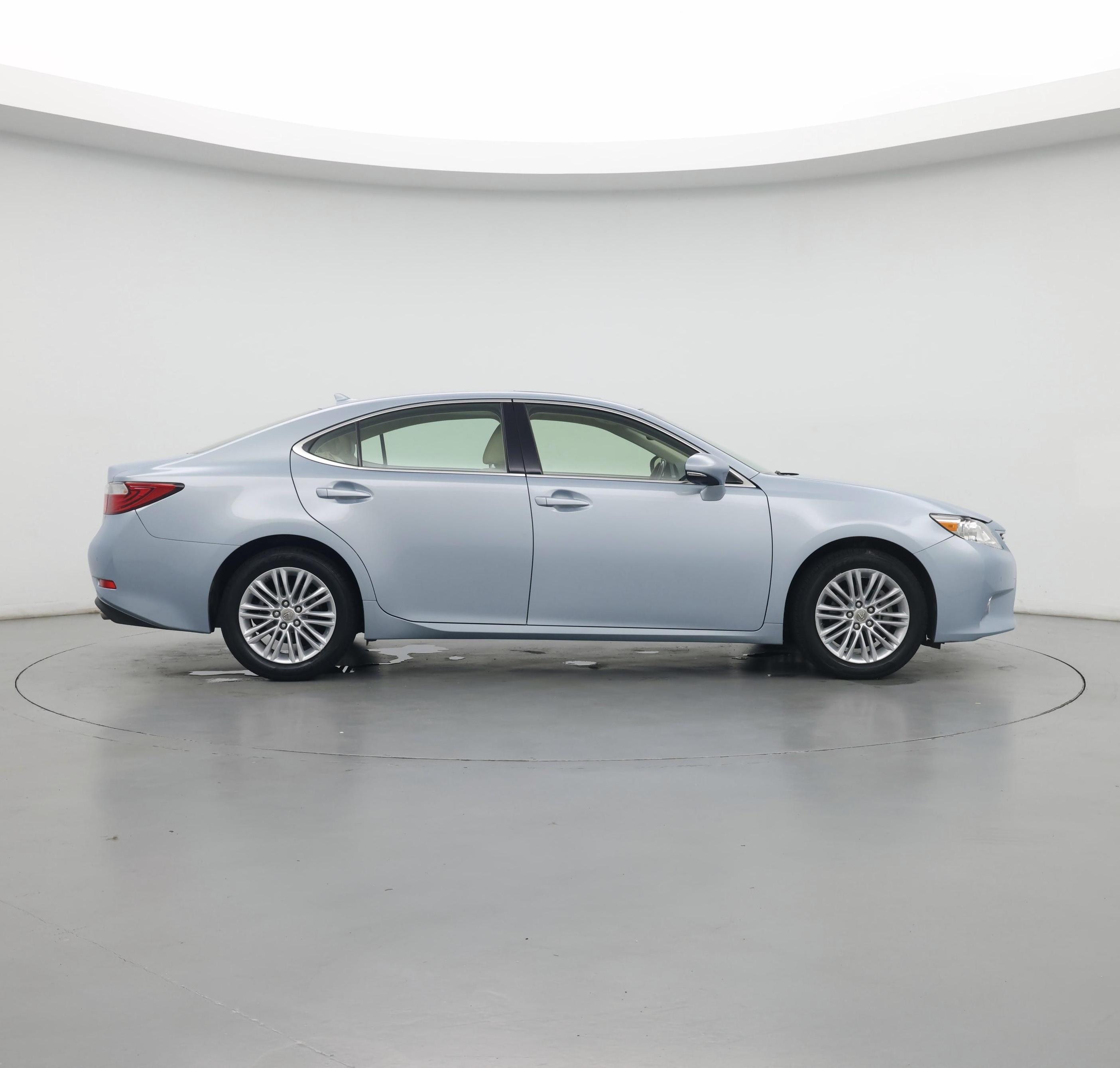 Thumbnail: 2014 Lexus ES - 7