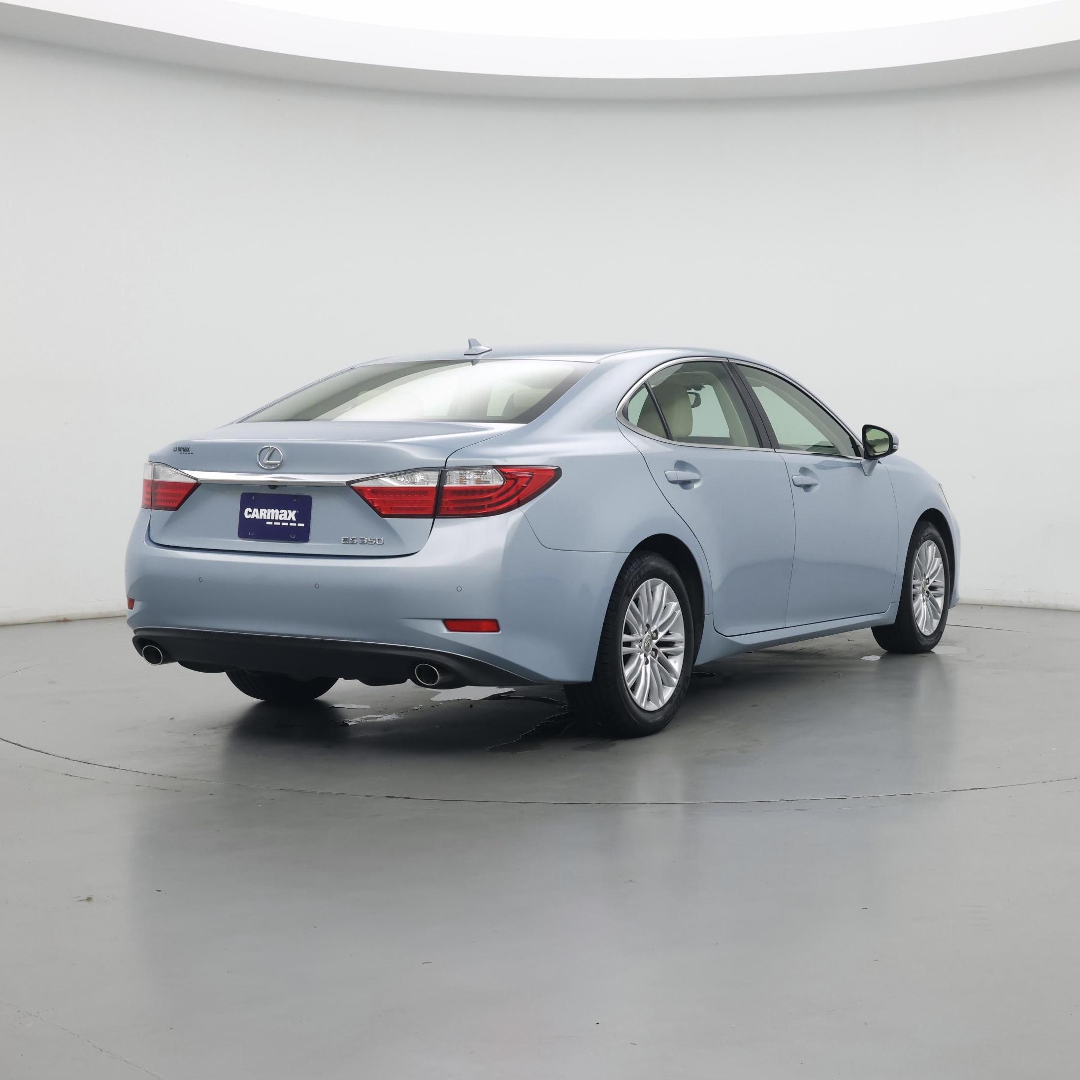 Thumbnail: 2014 Lexus ES - 8