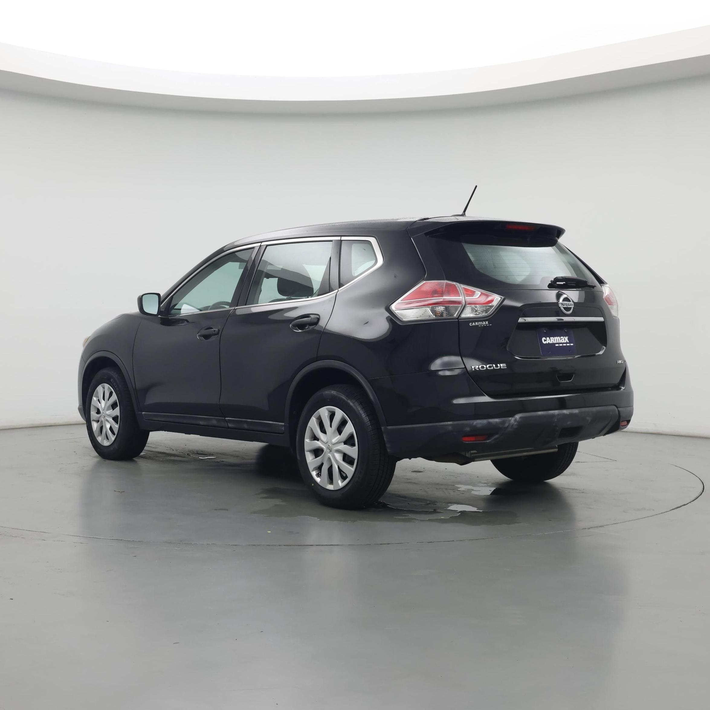 Thumbnail: 2016 Nissan Rogue - 2