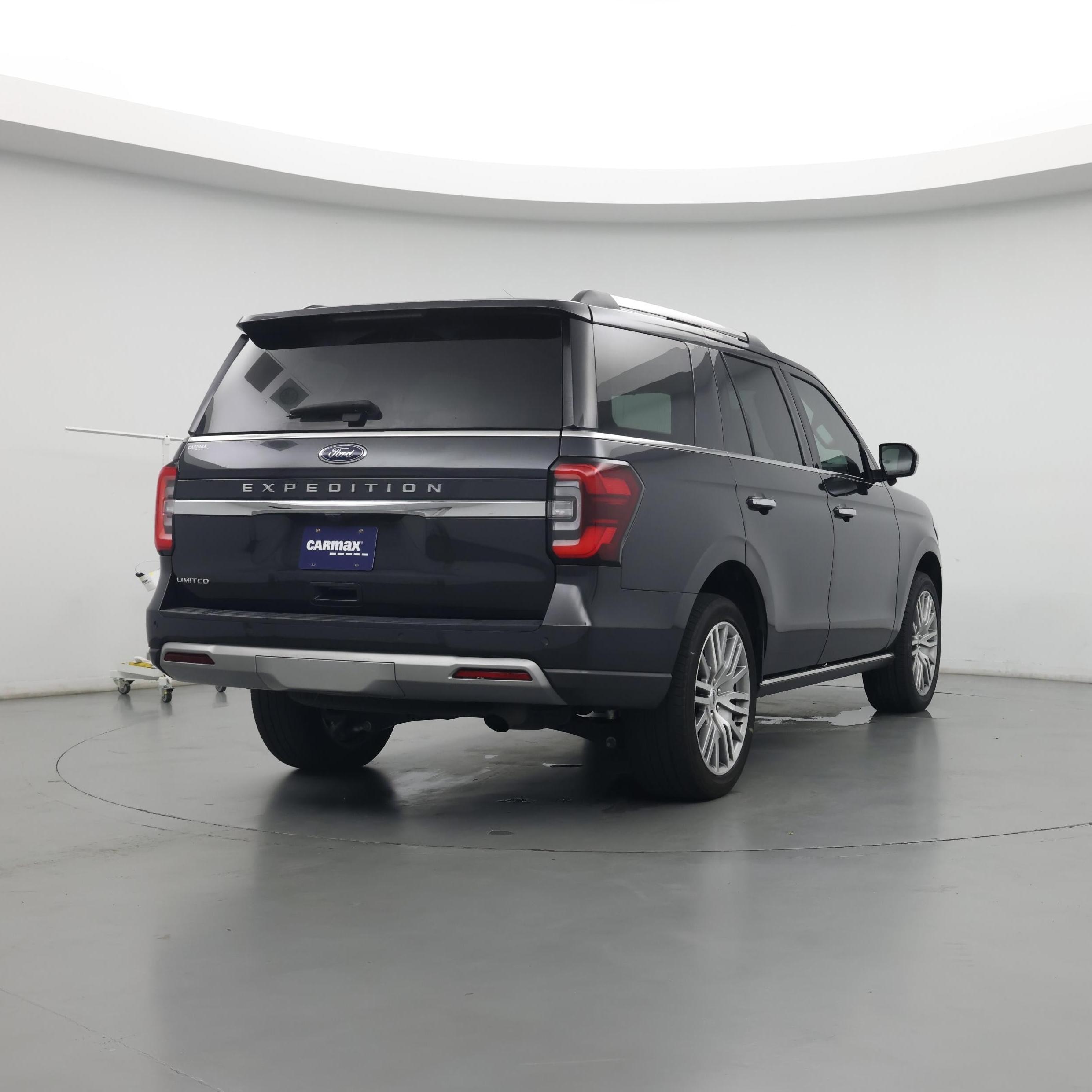 Thumbnail: 2023 Ford Expedition - 3