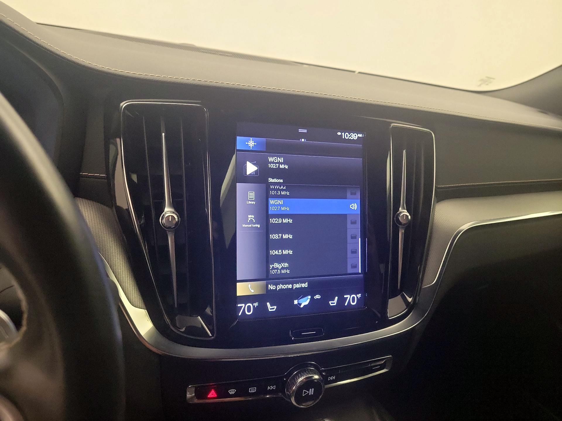 Thumbnail: 2020 Volvo S60 - 16