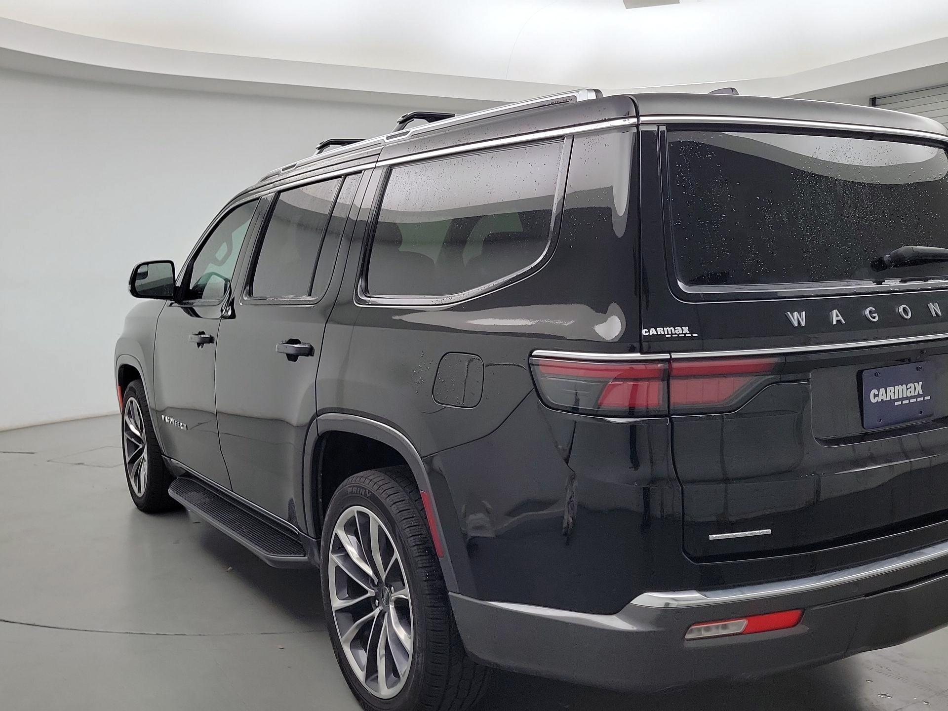 Thumbnail: 2022 Jeep Wagoneer - 7